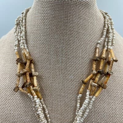 VTG White Wooden Bead Abalone Shell Pendant Statement Layered Medallion Necklace - Thumbnail 2