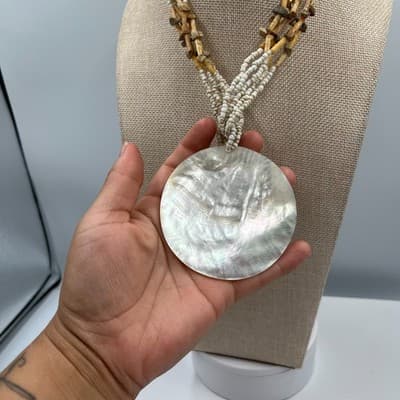 VTG White Wooden Bead Abalone Shell Pendant Statement Layered Medallion Necklace - Thumbnail 4