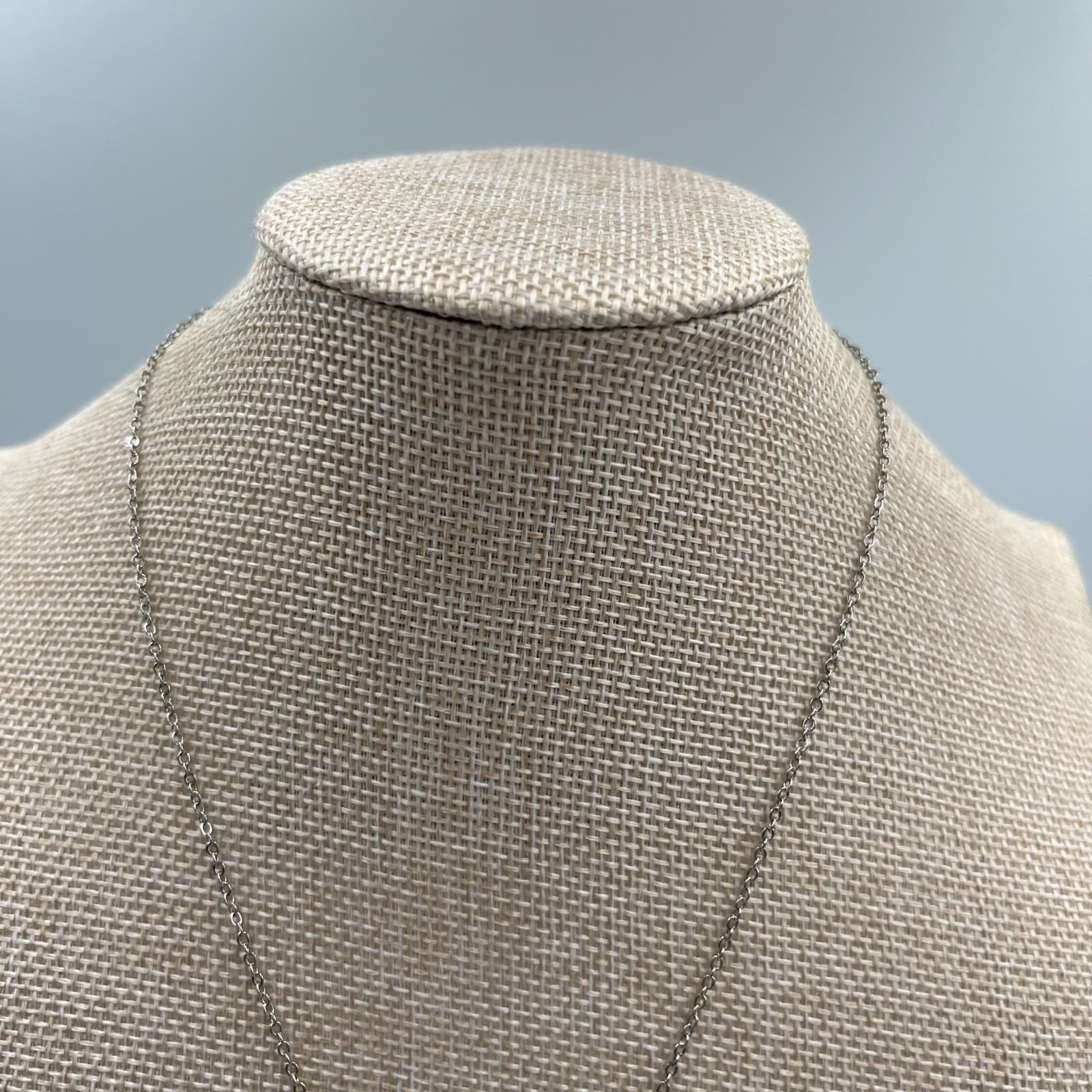 Texas Tech Silver-Tone Red Raiders Ivy School Logo Collegiate Pendant Necklace - Thumbnail 3