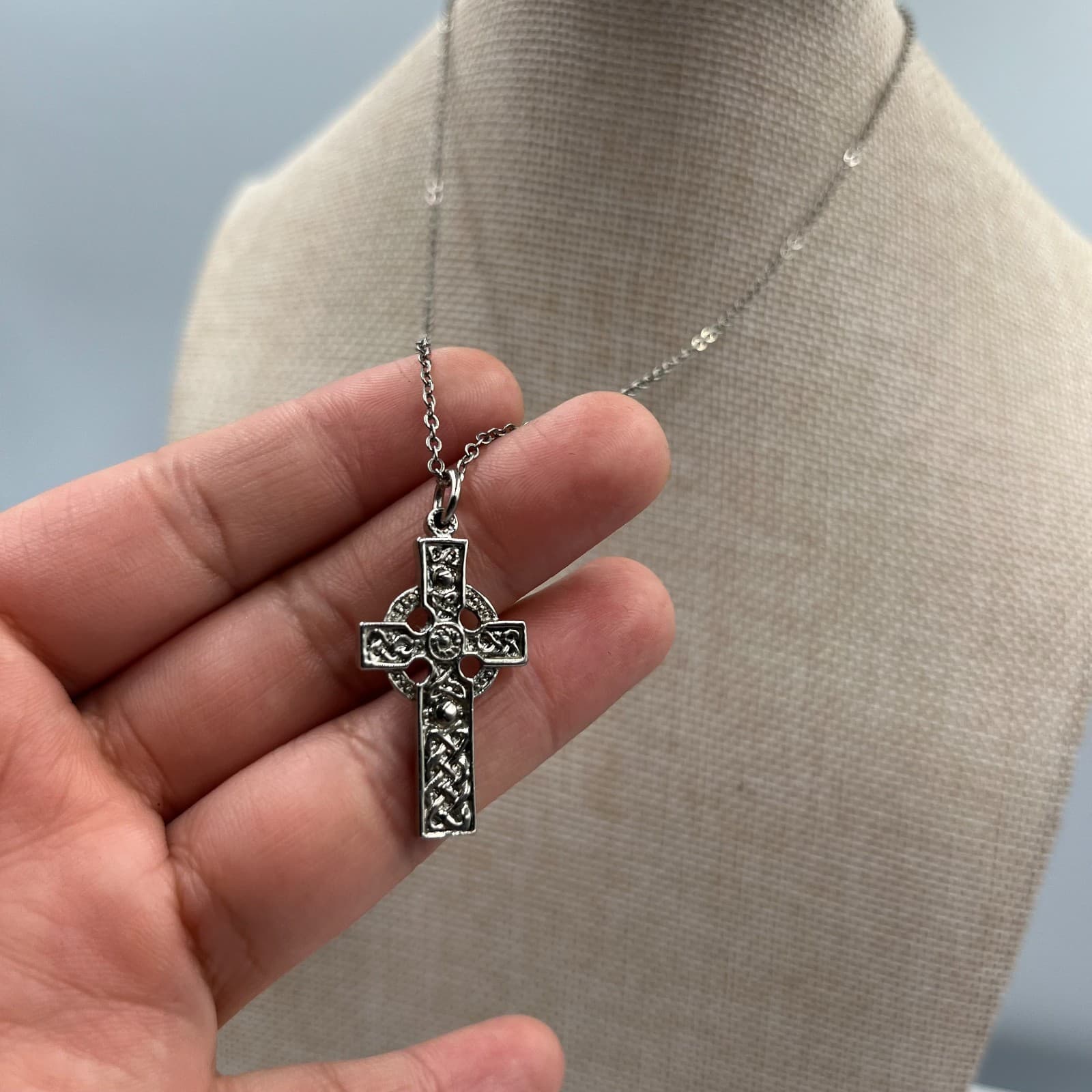 Vintage Silver-Tone Intricate Knotwork Irish High Celtic Cross Pendant Necklace - Thumbnail 4