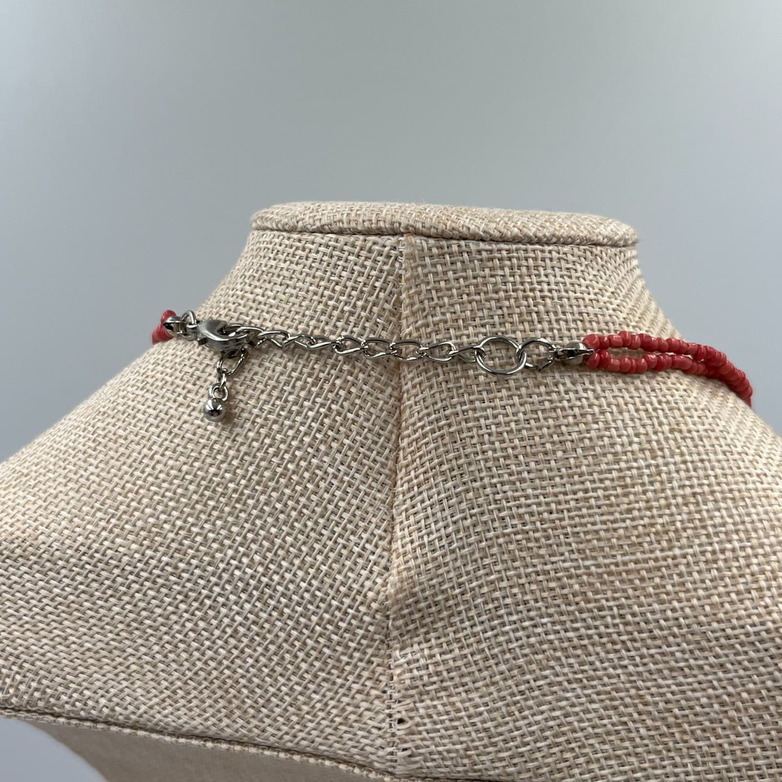 VTG Red Peach Iridescent Shell Chunk Pearl Salmon Pink Flower Pendant Necklace - Thumbnail 6