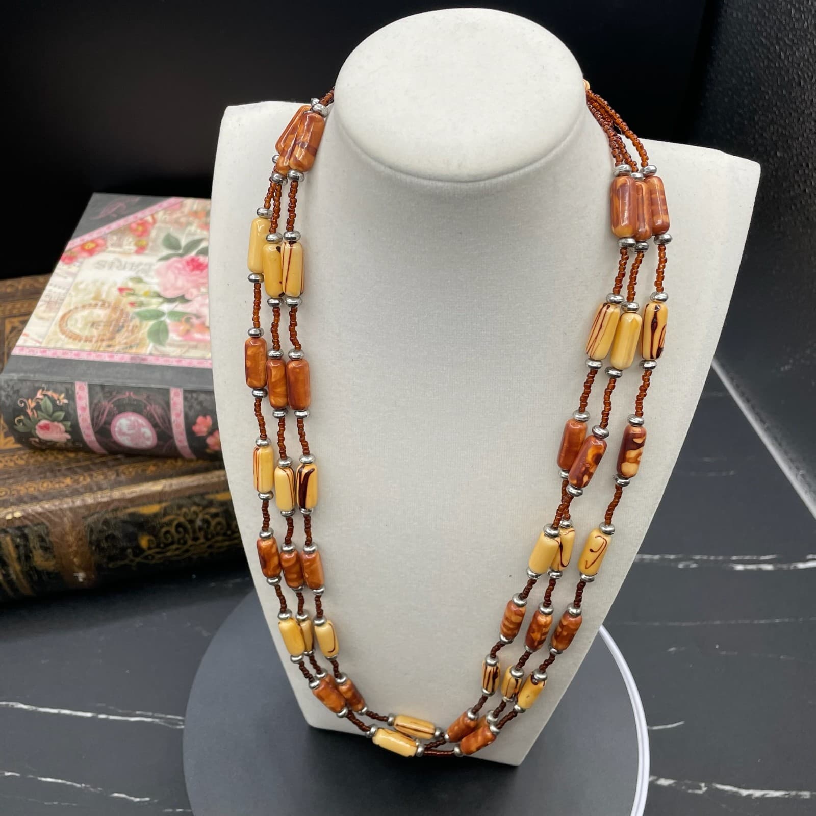 Vintage Brown Retro Beaded Layered Flapper Triple-Stranded Lobster Necklace - Thumbnail 3