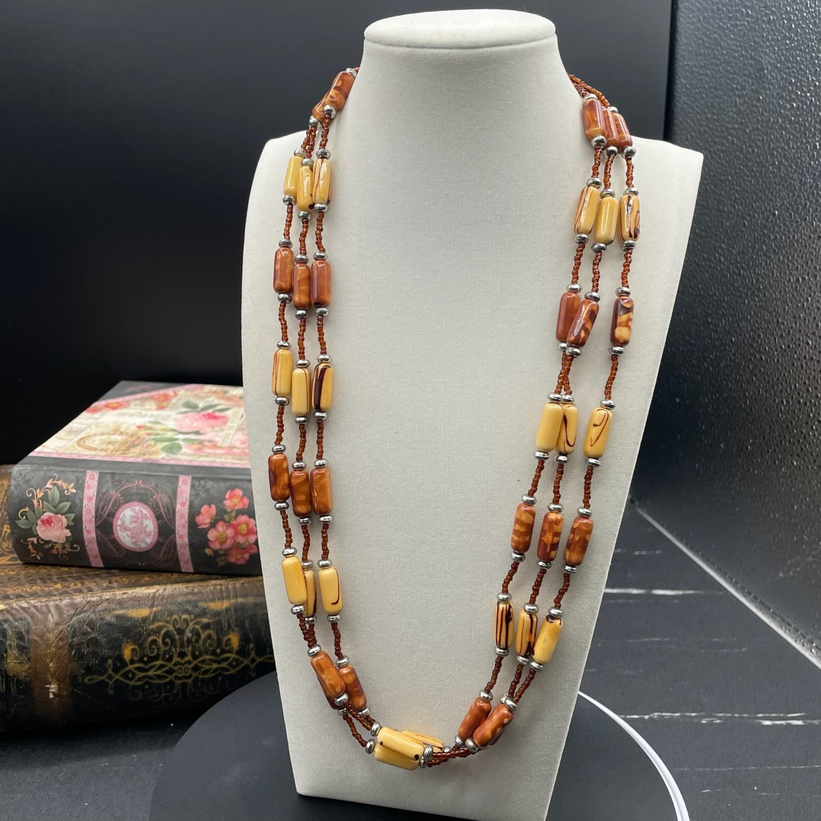 Vintage Brown Retro Beaded Layered Flapper Triple-Stranded Lobster Necklace - Thumbnail 2