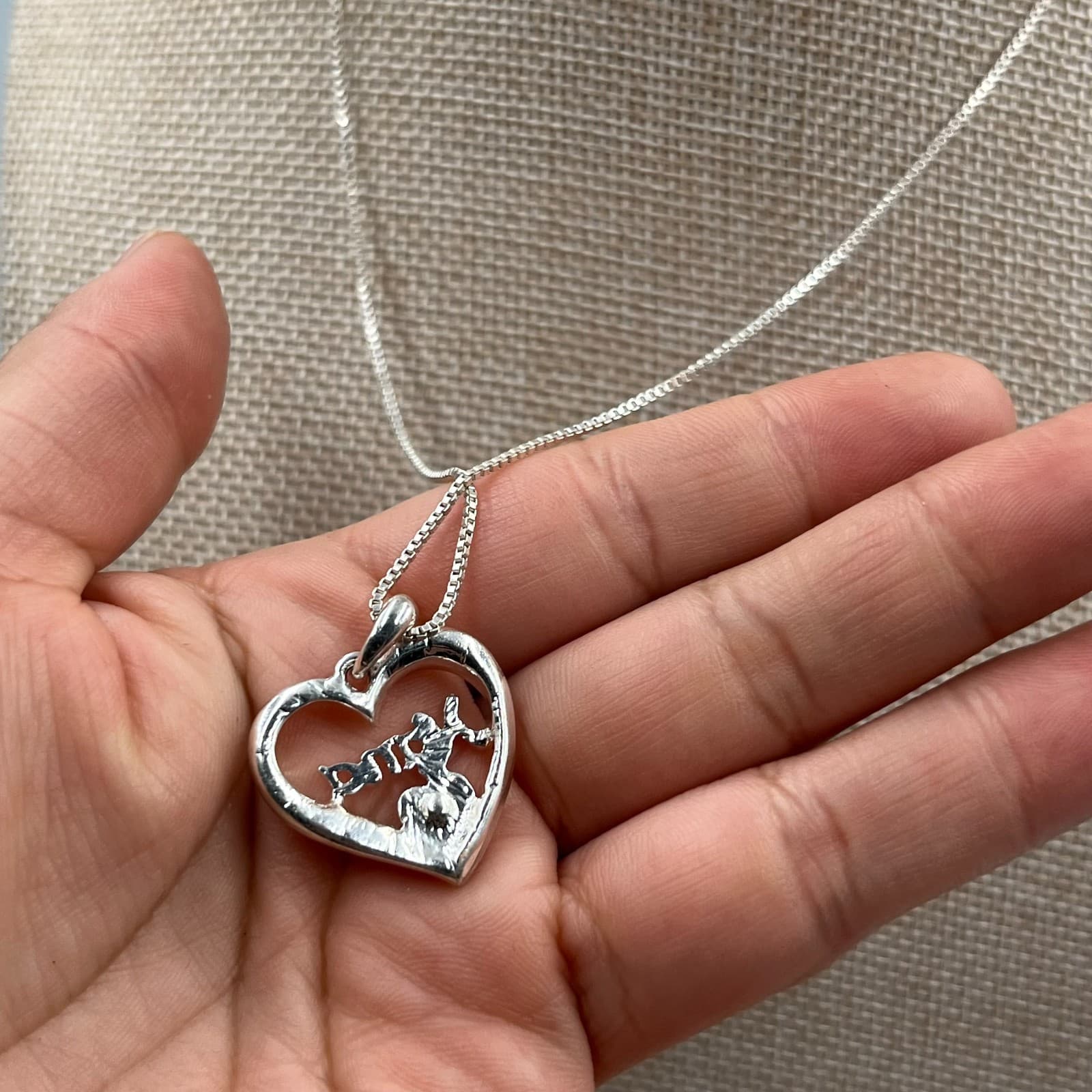 Gift Jewelry Silver-Tone Box Chain Clear Rhinestone Nana Heart Pendant Necklace - Thumbnail 5