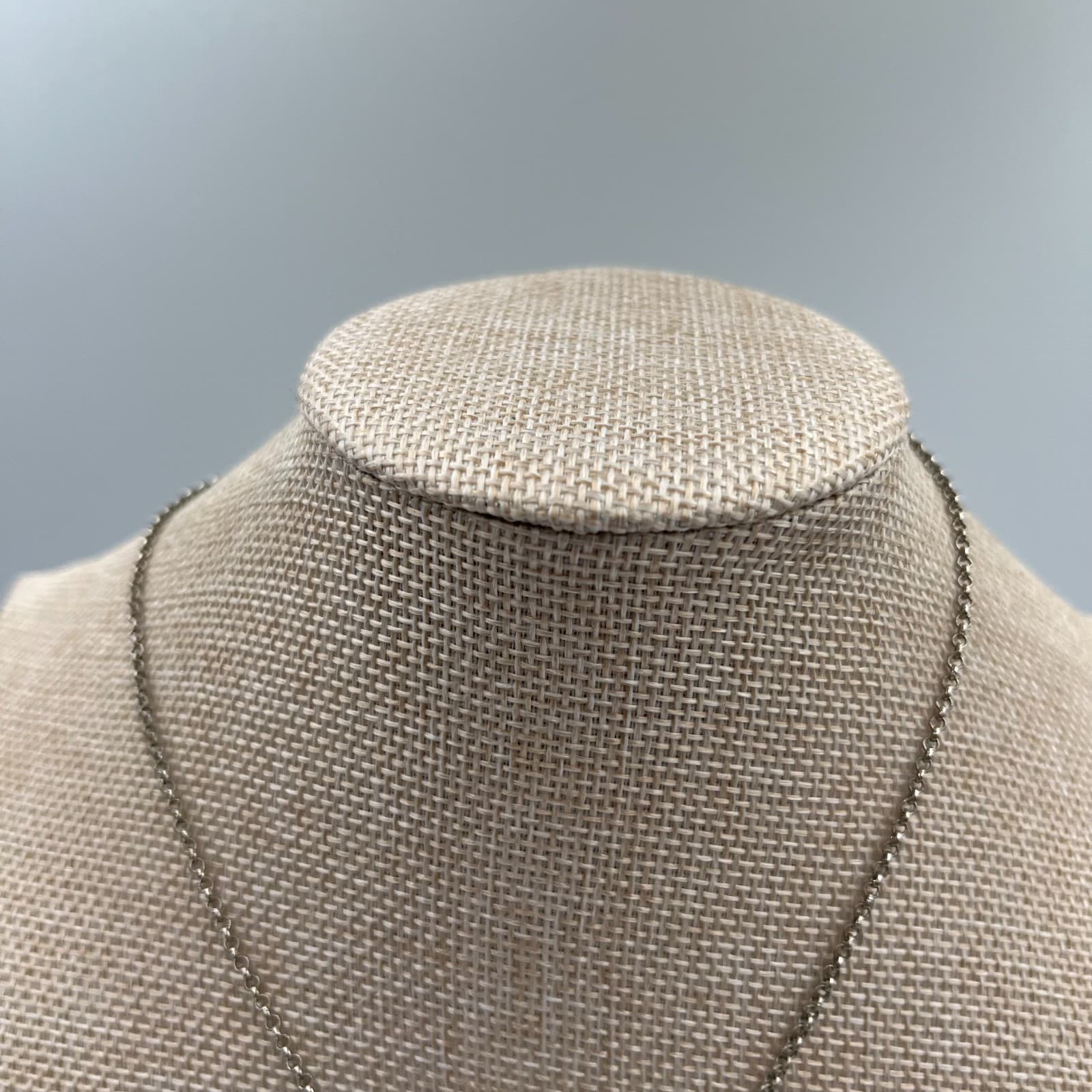 Boho-Chic Silver-Tone Rolo Chain Old West Arrowhead Pendant Lobster Necklace - Thumbnail 3