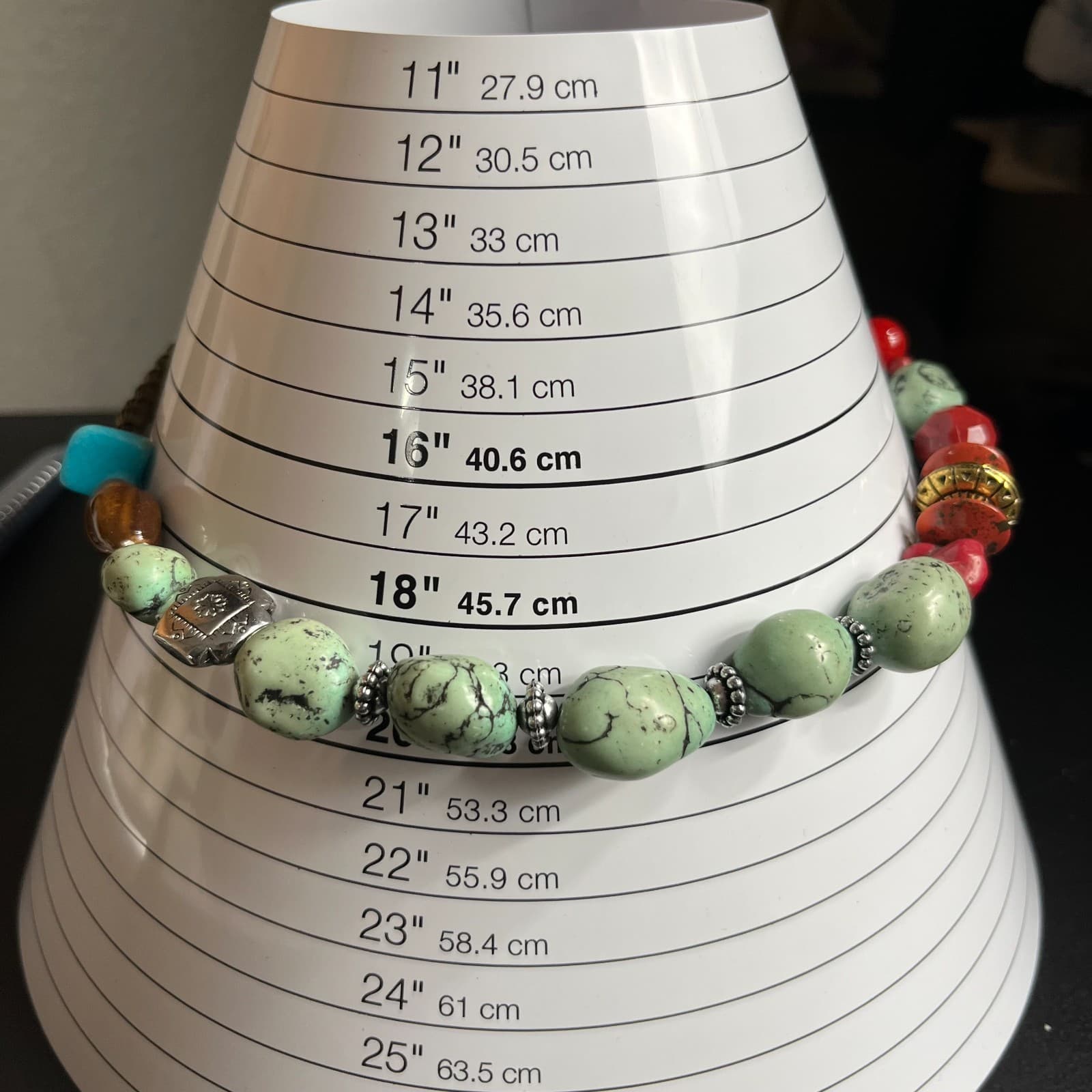 Vintage Silver-Tone Red Green Dyed Howlite Coral Bead Statement Lobster Necklace - Thumbnail 8