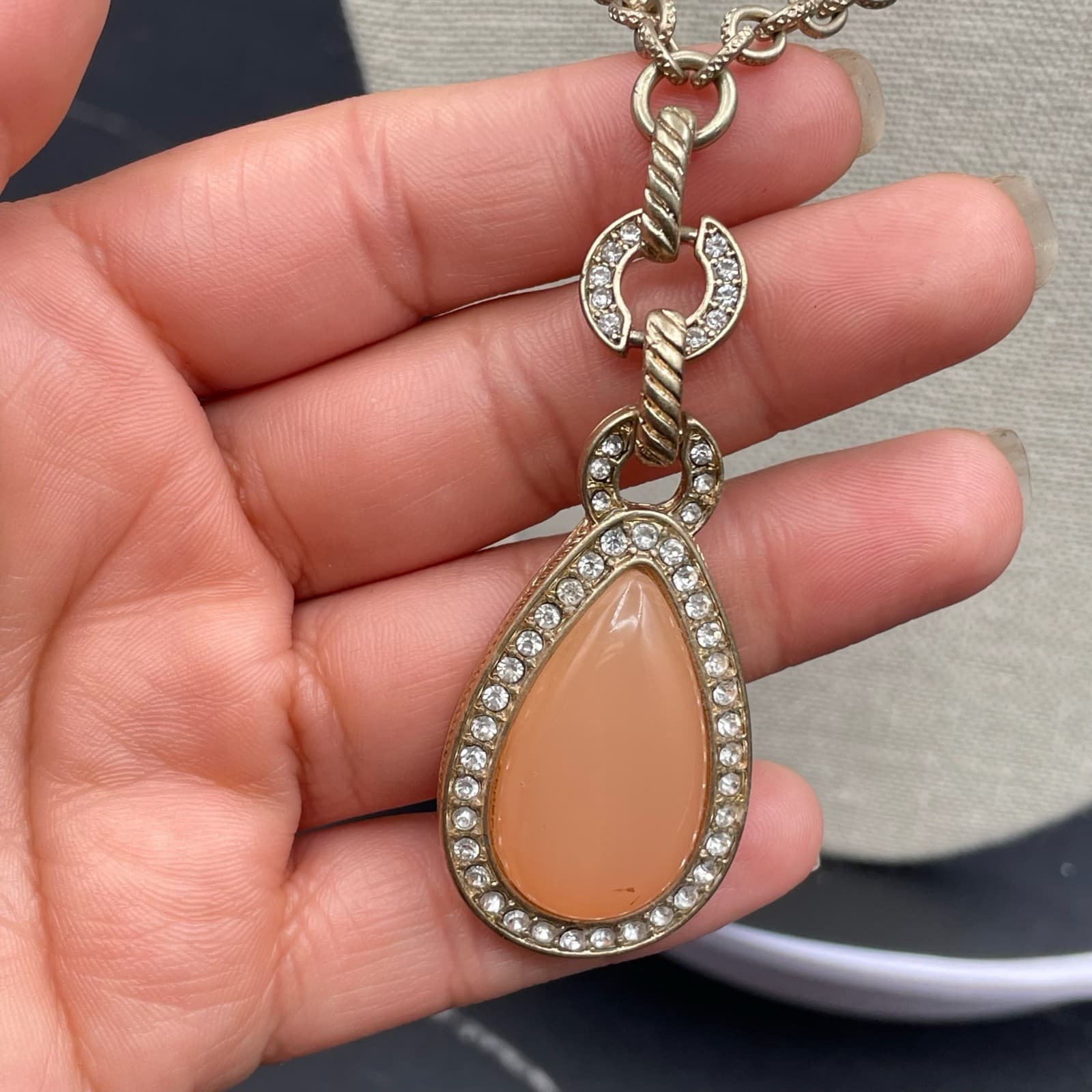 Vintage Gold-Tone Rolo Link Chain Rhinestone Teardrop Pendant Necklace - Thumbnail 4