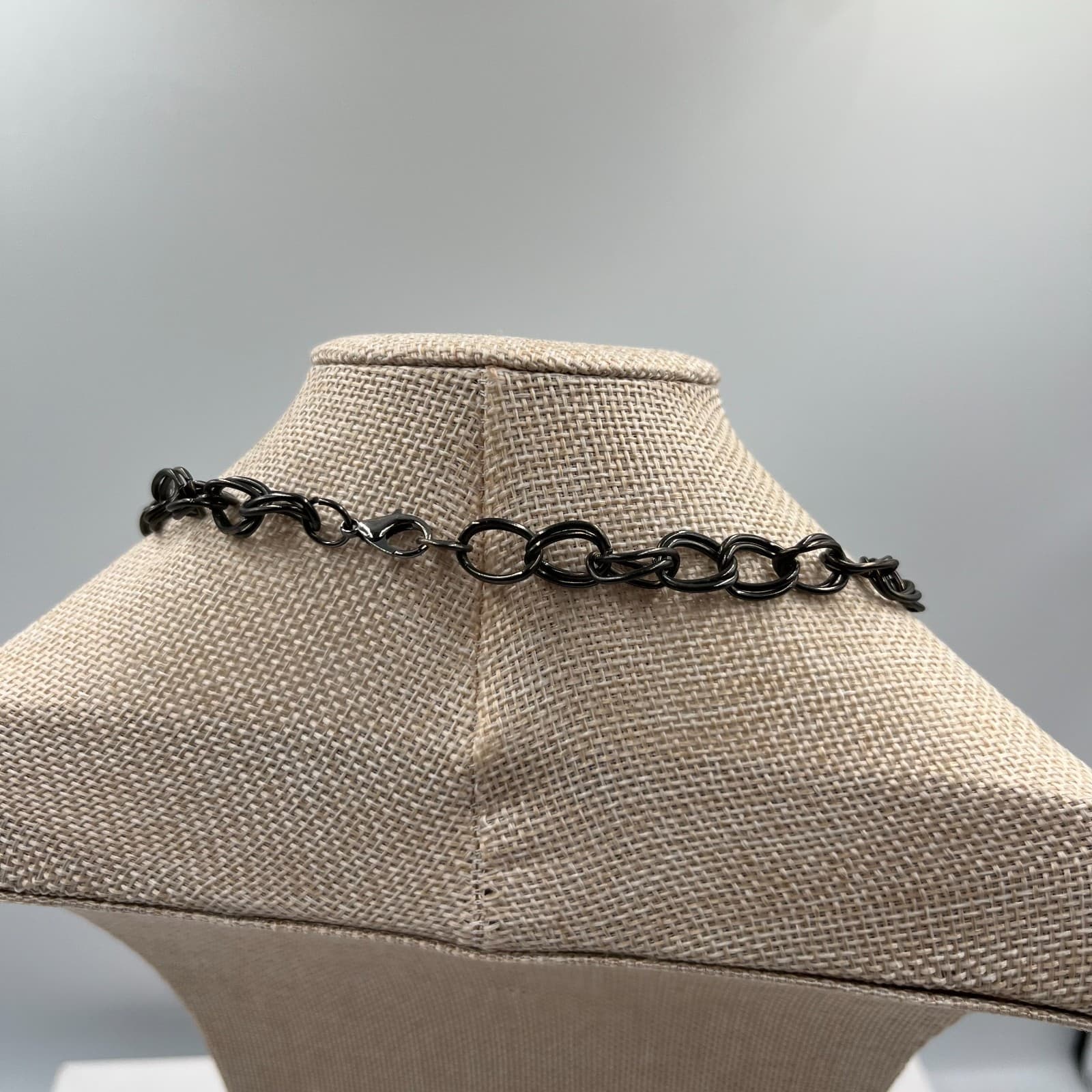 Gunmetal-Tone Urban Chic Silver-Tone Faceted Metal Square Beads Lobster Necklace - Thumbnail 7