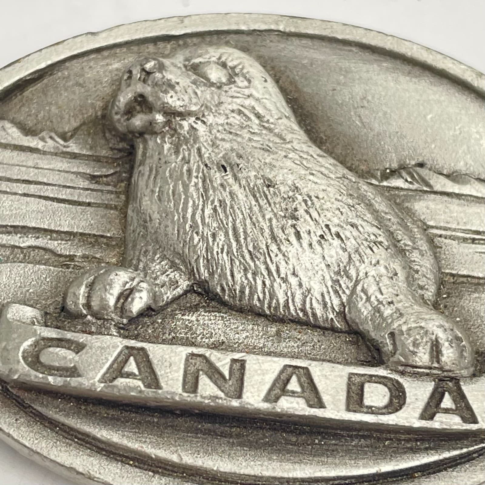 Vintage 90s Canada Souvenir Animal Pup Wildlife Pewter Keychain Charm Jewelry - Thumbnail 2