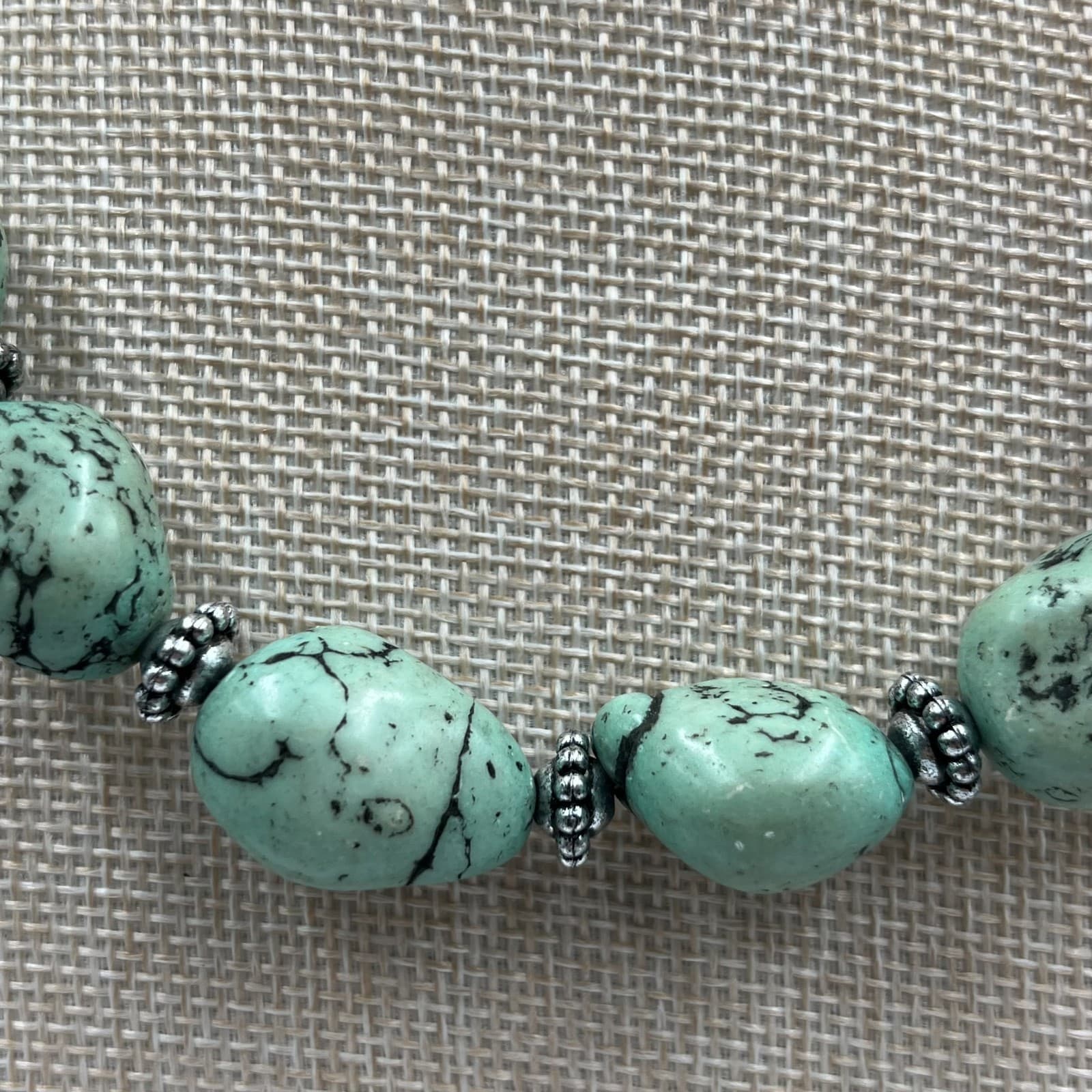 Vintage Silver-Tone Red Green Dyed Howlite Coral Bead Statement Lobster Necklace - Thumbnail 3