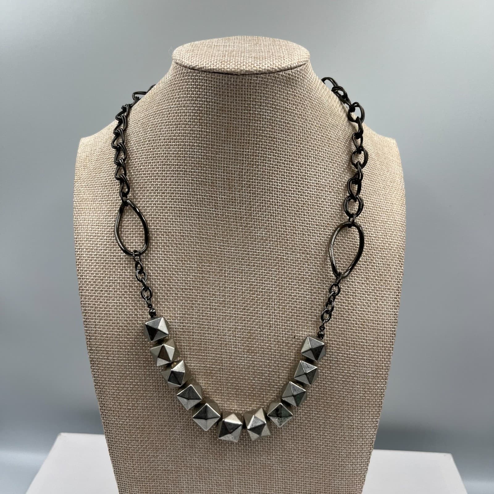 Gunmetal-Tone Urban Chic Silver-Tone Faceted Metal Square Beads Lobster Necklace - Image 1