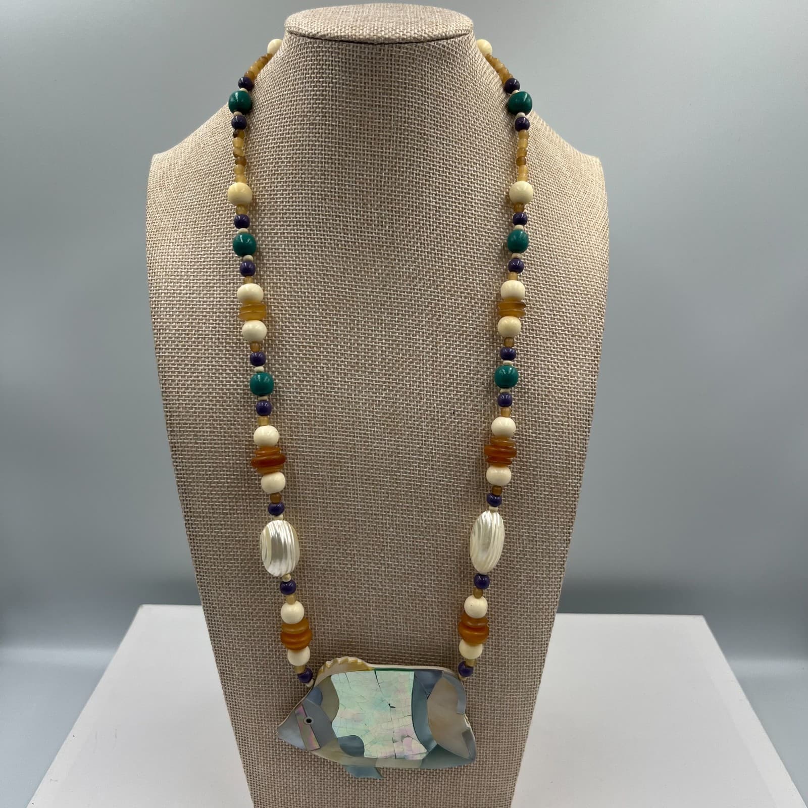 Vintage Artisanal Multicolor Mother-of-Pearl Beggar Bead Fish Pendant Necklace - Image 1