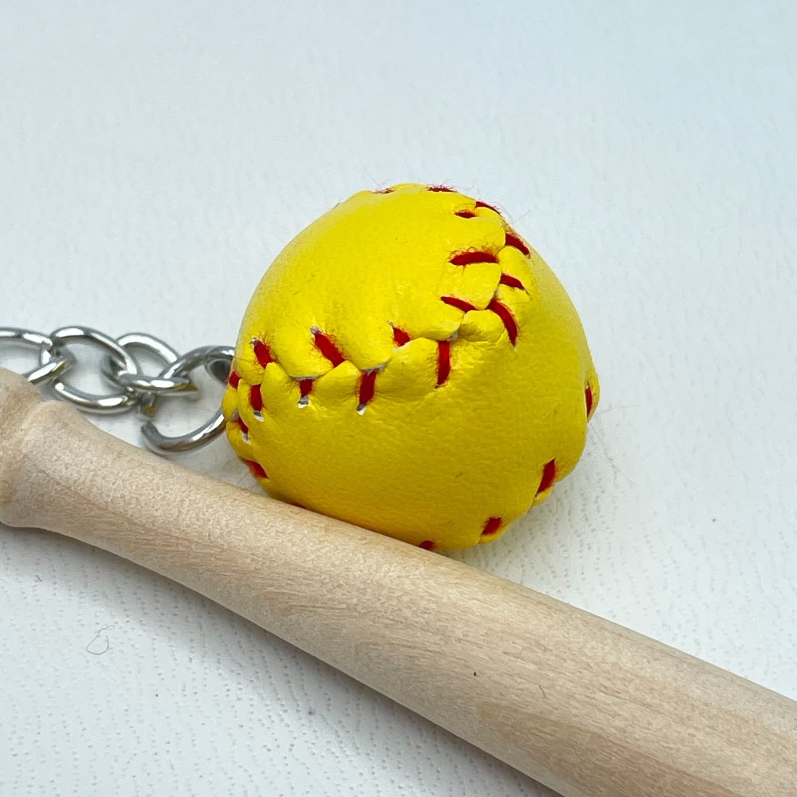 Vintage 90s Silver Tone Mini Yellow Soft Baseball Wood Bat Charm Keychain - Thumbnail 7