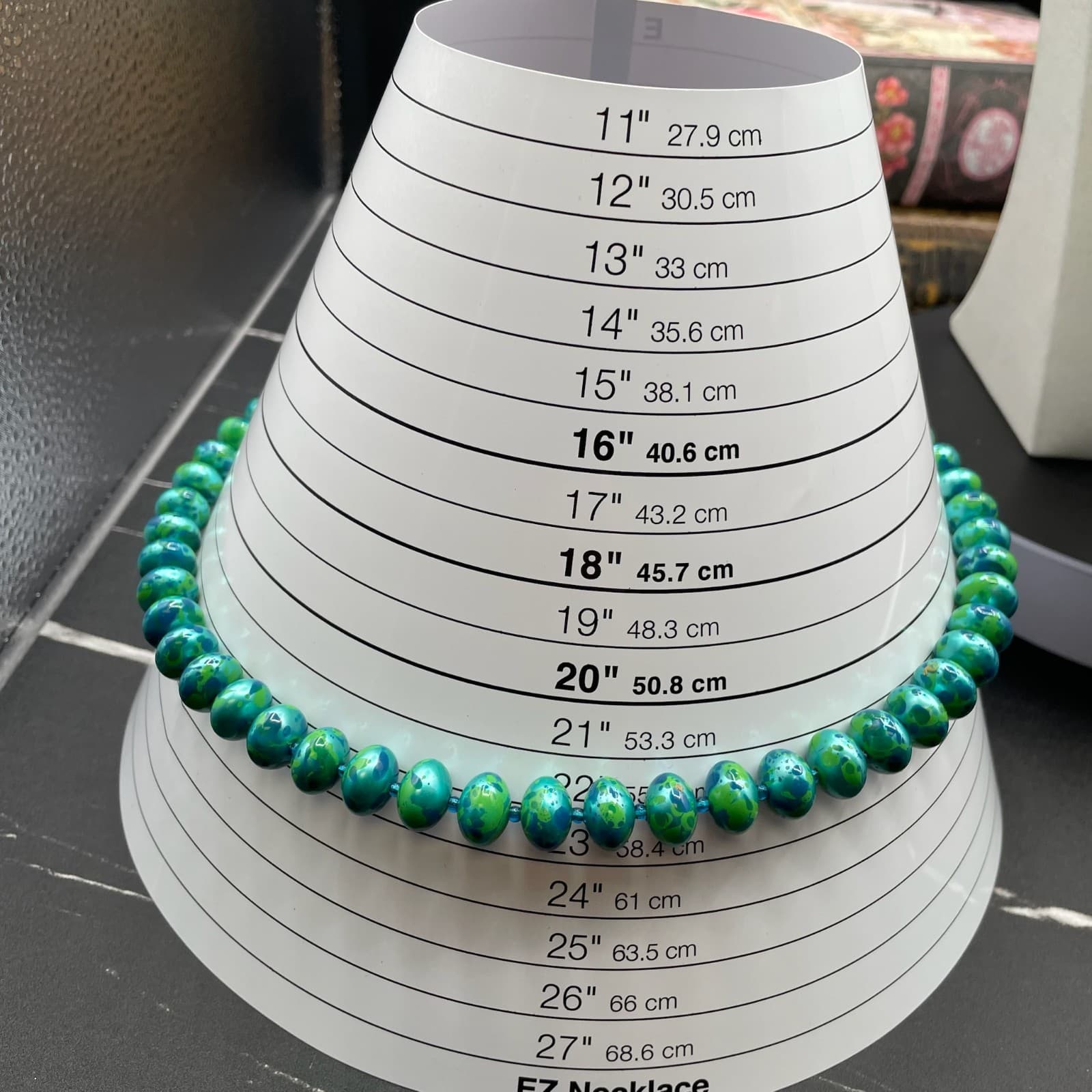 Vintage Green Classic Fashion Bezel Glass Chrysocolla Beaded Statement Necklace - Thumbnail 9