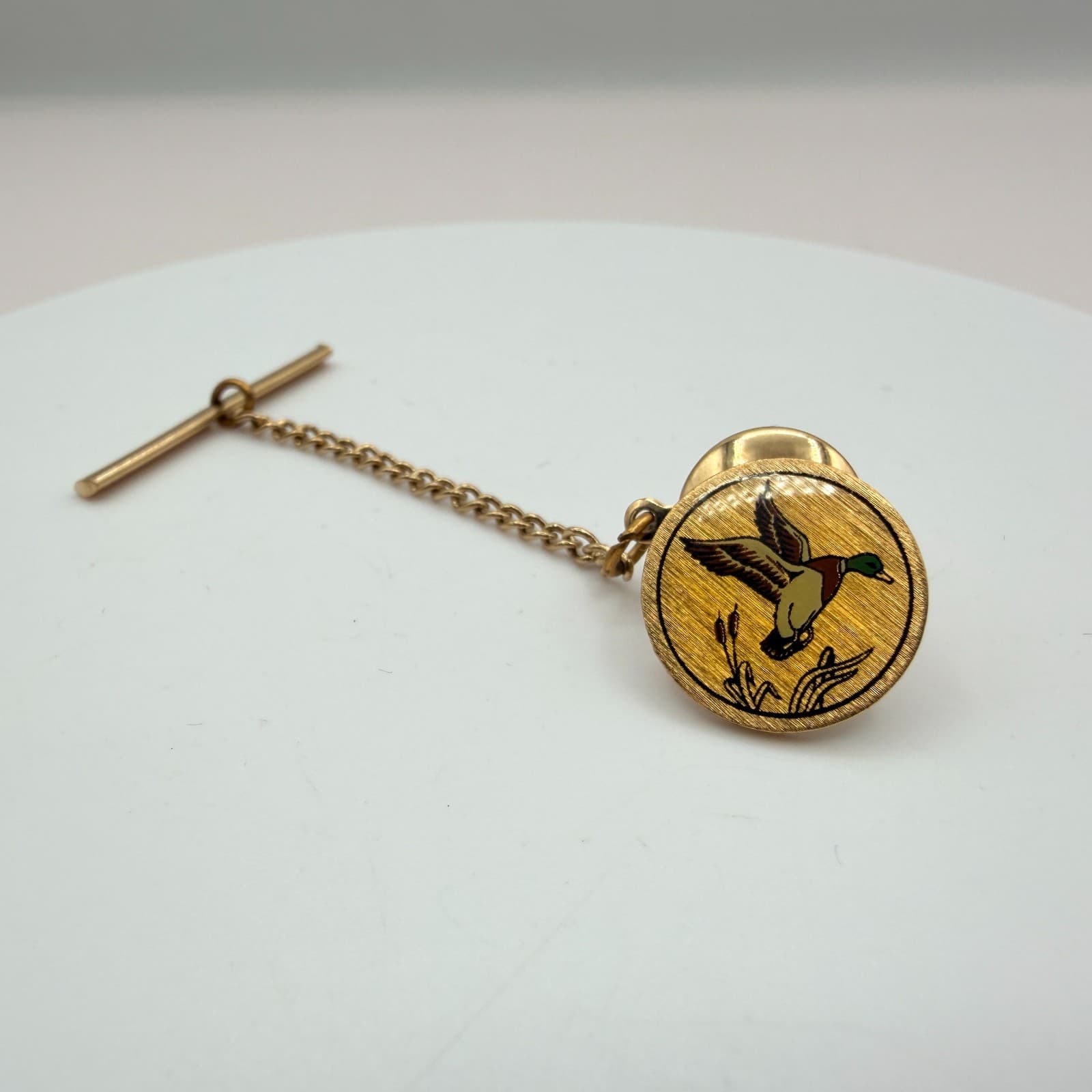Vintage 80s Gold Tone Flying Duck Enamel Tie Tack Pin with Safety Chain Retro - Thumbnail 2