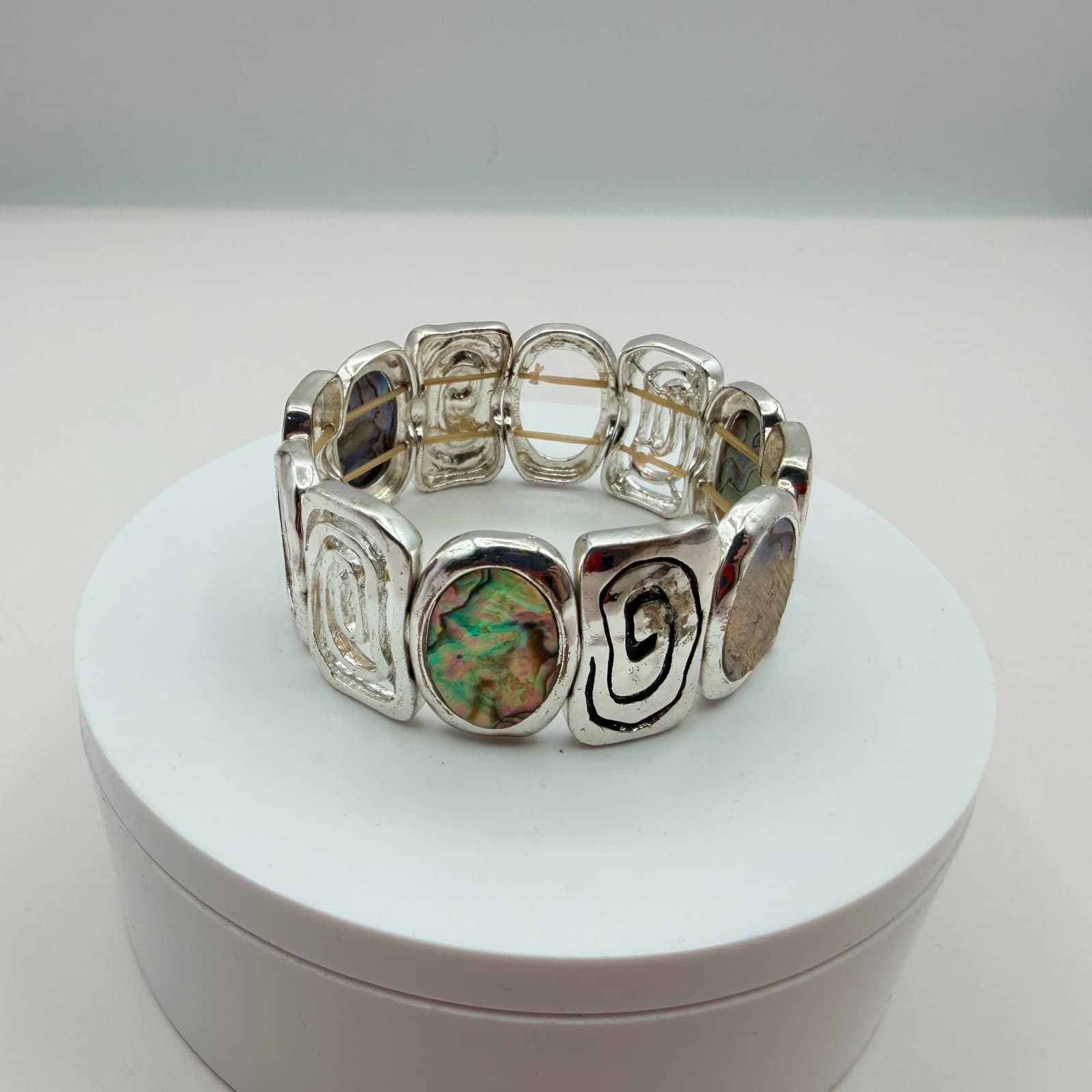 Vintage Y2K Silver Tone Abalone Shell Stretch Bracelet Boho Swirl Inlay Jewelry - Thumbnail 2