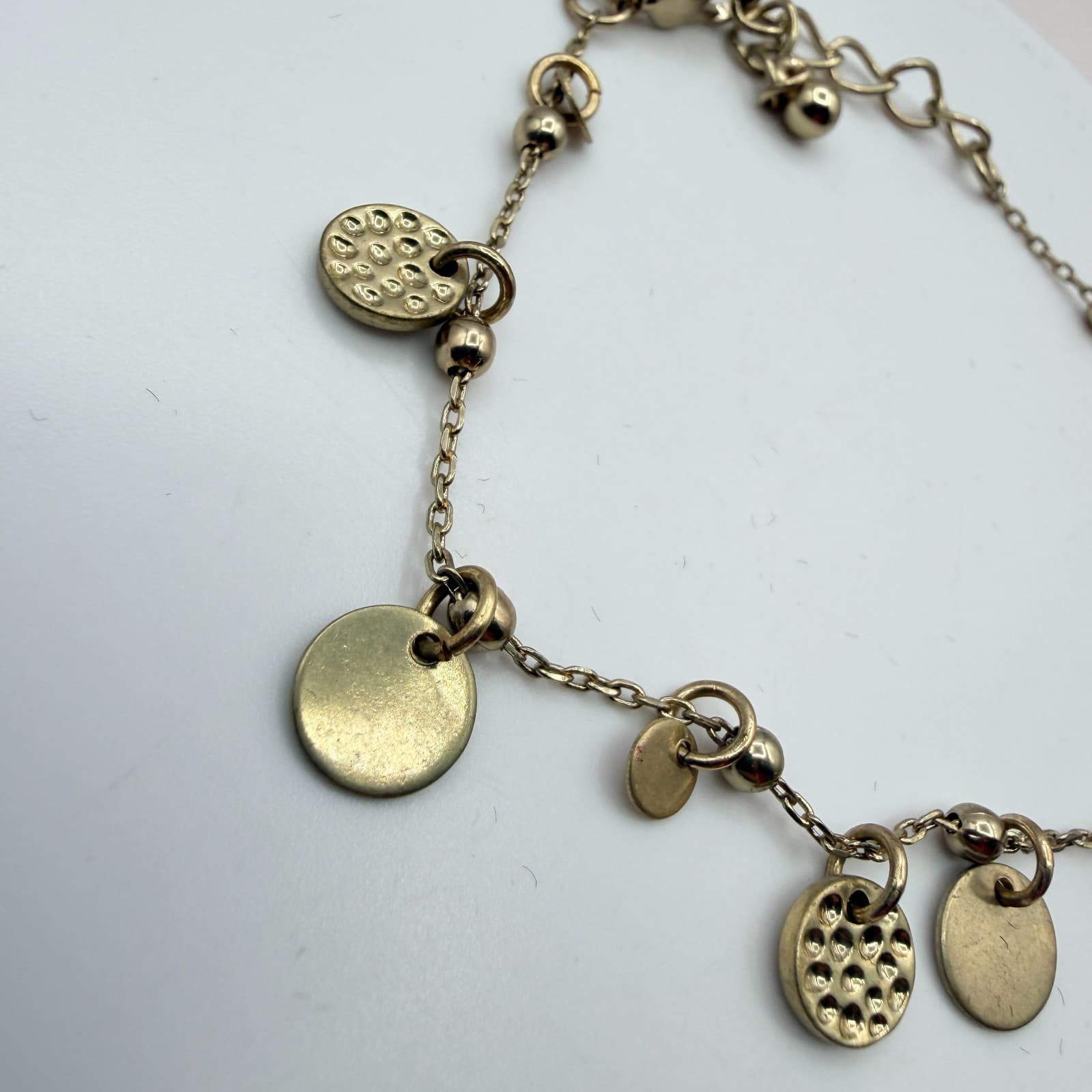 Vintage Y2K Gold Tone Textured Disc Charm Bracelet Adjustable Boho Style Jewelry - Thumbnail 4