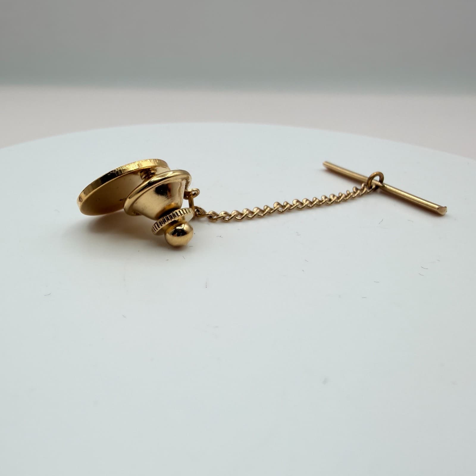 Vintage 80s Gold Tone Flying Duck Enamel Tie Tack Pin with Safety Chain Retro - Thumbnail 6