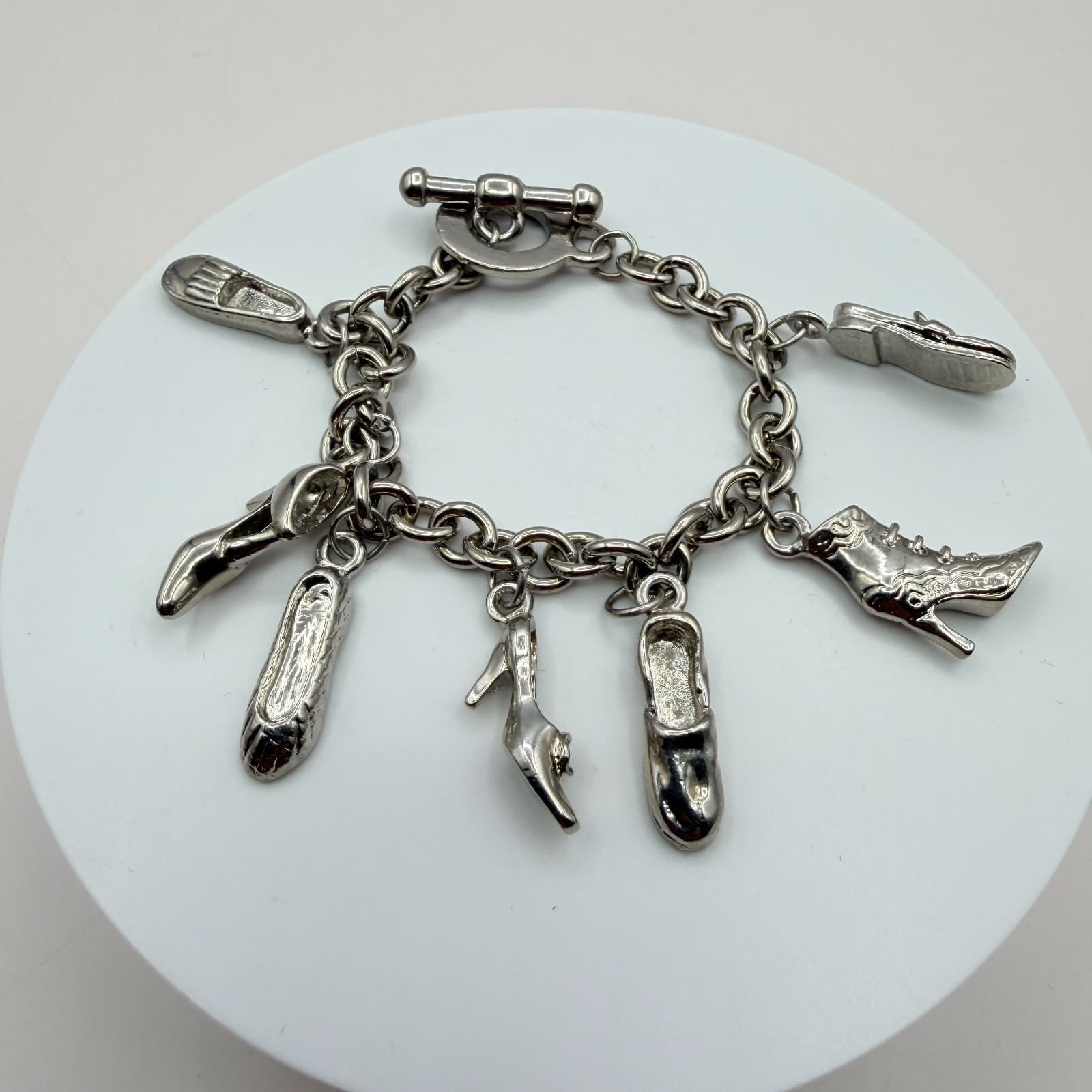 Vintage Y2K Silver Tone Shoe Charm Bracelet Women's Classic Fashion Jewelry - Thumbnail 4