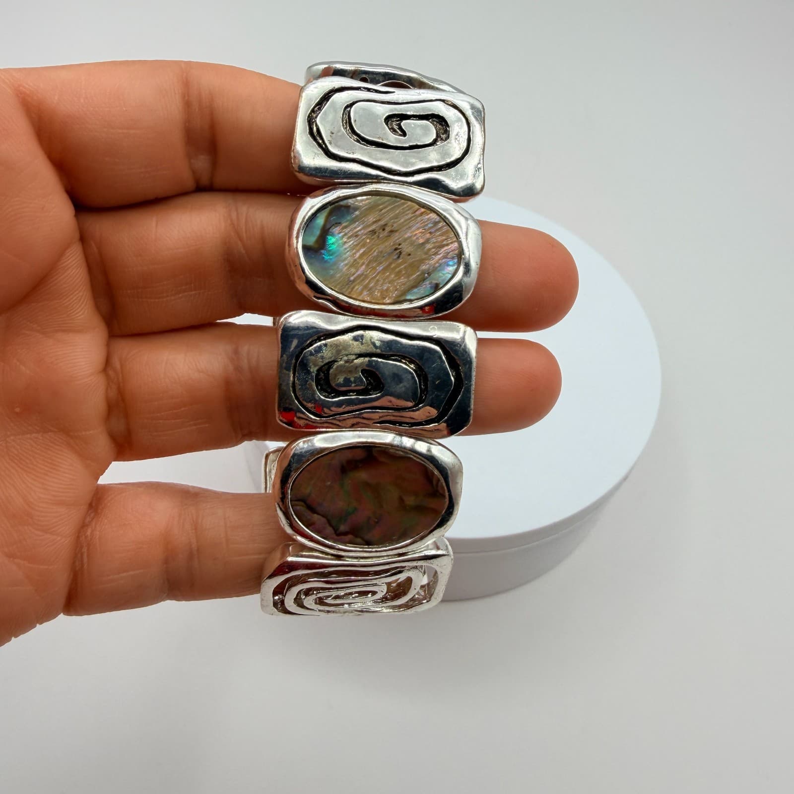 Vintage Y2K Silver Tone Abalone Shell Stretch Bracelet Boho Swirl Inlay Jewelry - Thumbnail 9