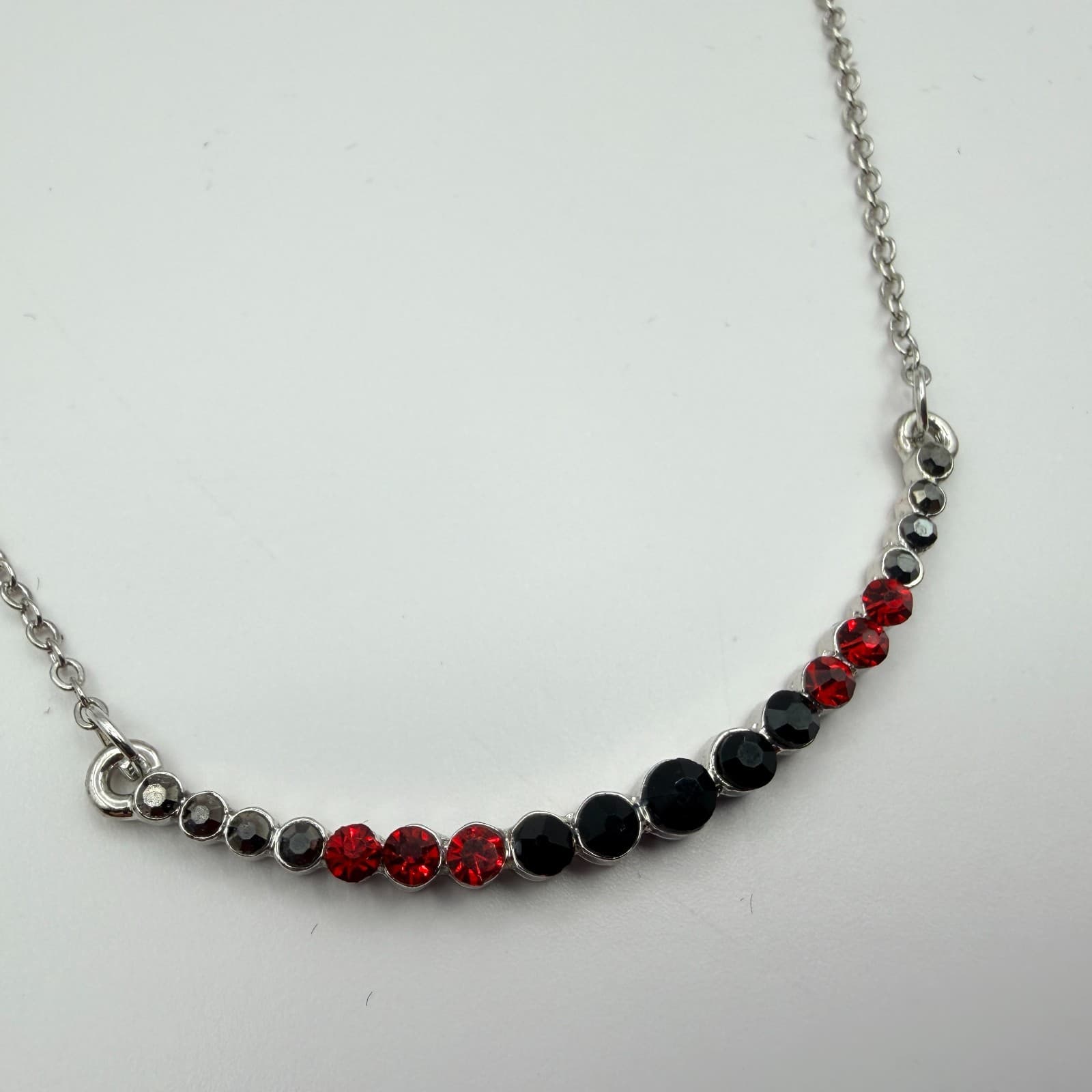 Vintage Y2K Paparazzi Red Black Rhinestone Silver Tone Necklace Earrings Jewelry - Thumbnail 12