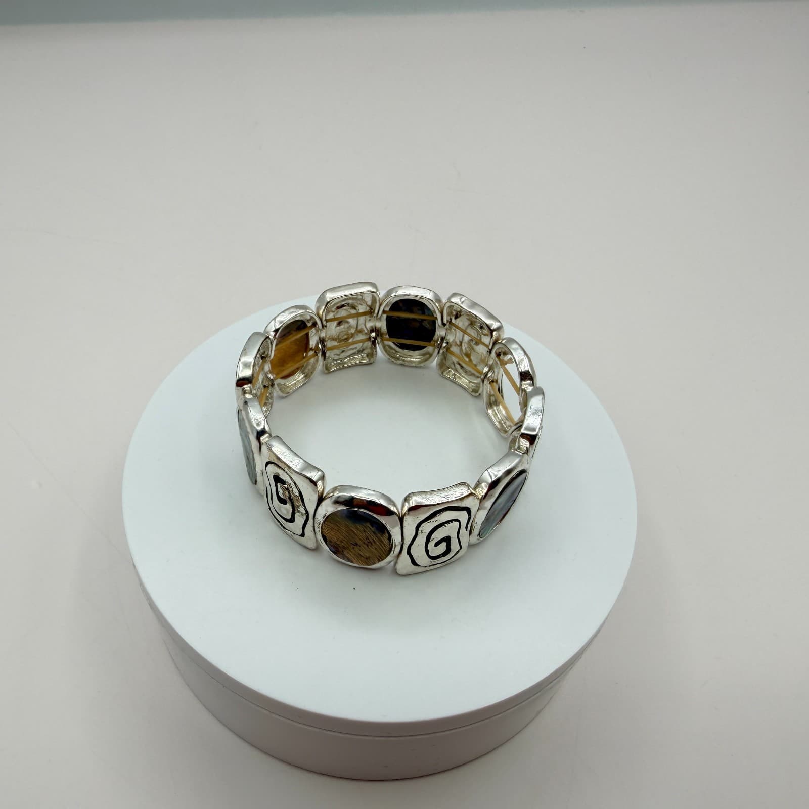 Vintage Y2K Silver Tone Abalone Shell Stretch Bracelet Boho Swirl Inlay Jewelry - Thumbnail 8