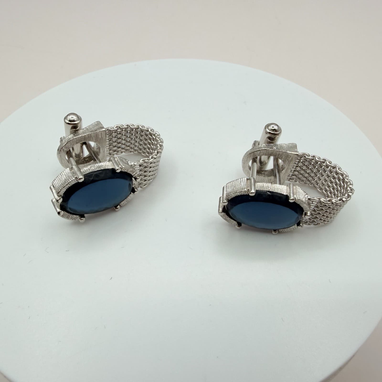 Vintage 60s Mid Century Cufflinks Silver Tone Blue Cabochon Glass Mesh Link Art - Thumbnail 4