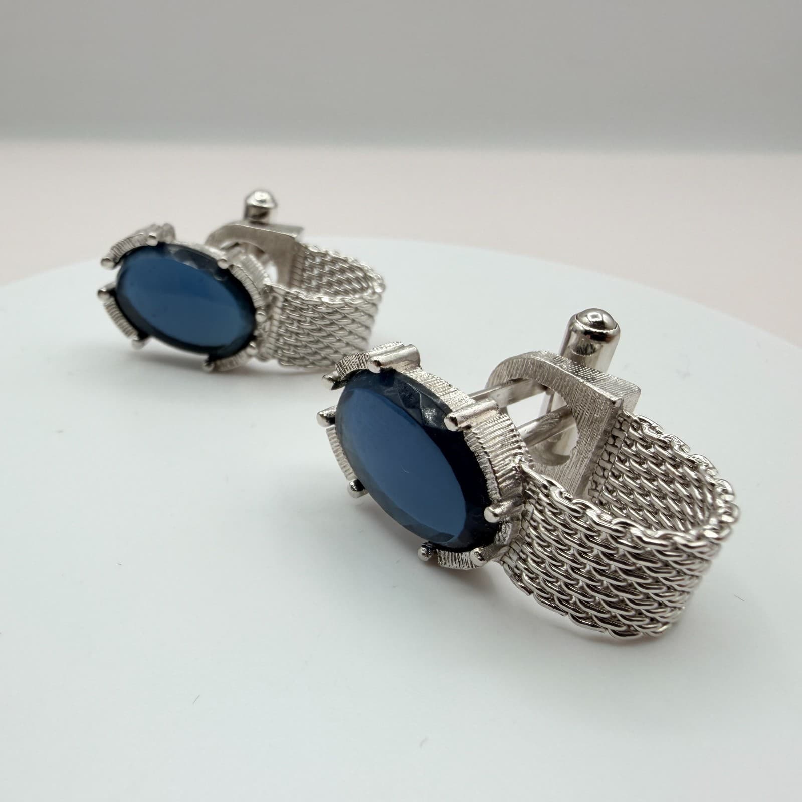 Vintage 60s Mid Century Cufflinks Silver Tone Blue Cabochon Glass Mesh Link Art - Thumbnail 6