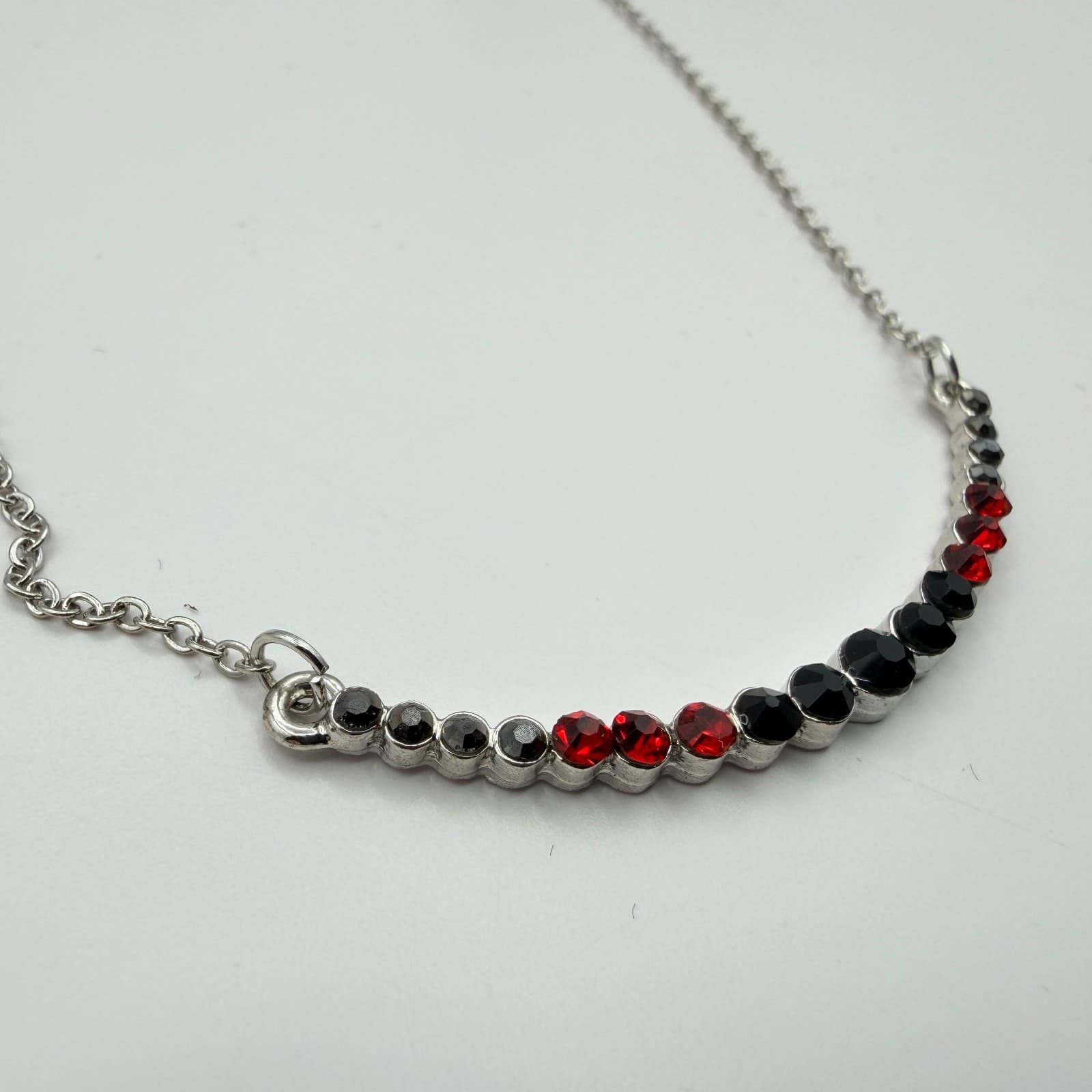 Vintage Y2K Paparazzi Red Black Rhinestone Silver Tone Necklace Earrings Jewelry - Thumbnail 8