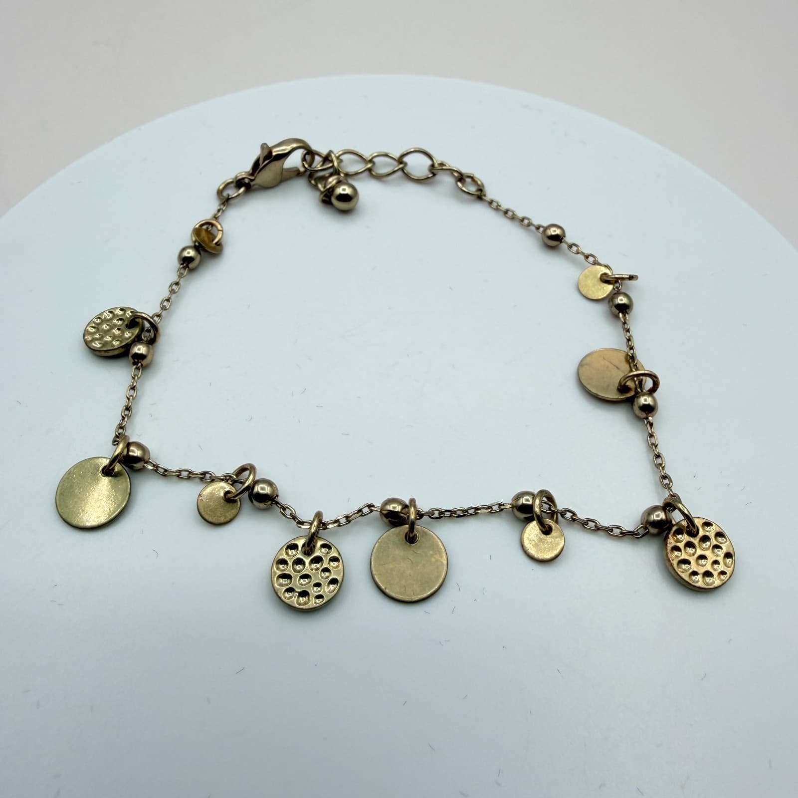 Vintage Y2K Gold Tone Textured Disc Charm Bracelet Adjustable Boho Style Jewelry - Thumbnail 5