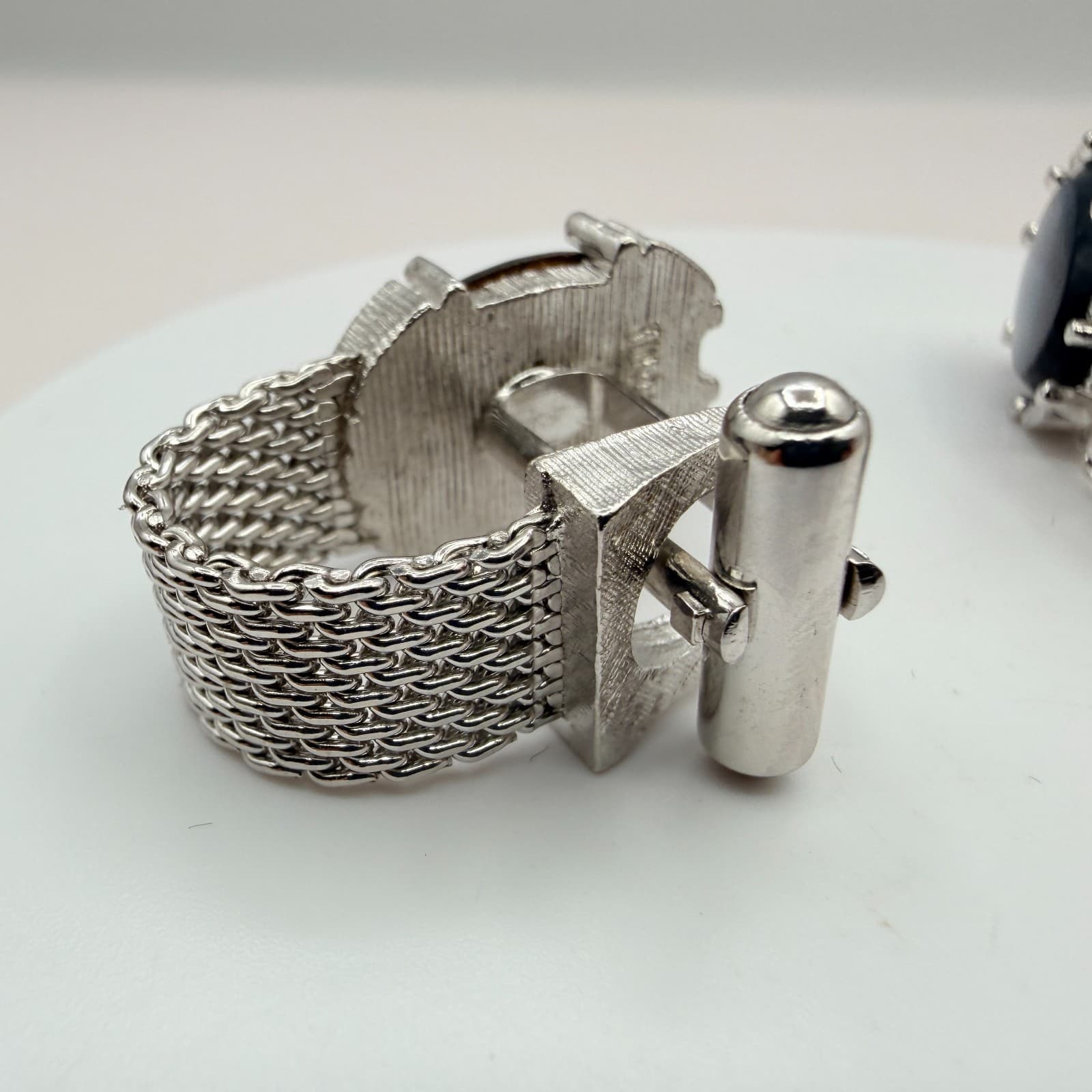 Vintage 60s Mid Century Cufflinks Silver Tone Blue Cabochon Glass Mesh Link Art - Thumbnail 7