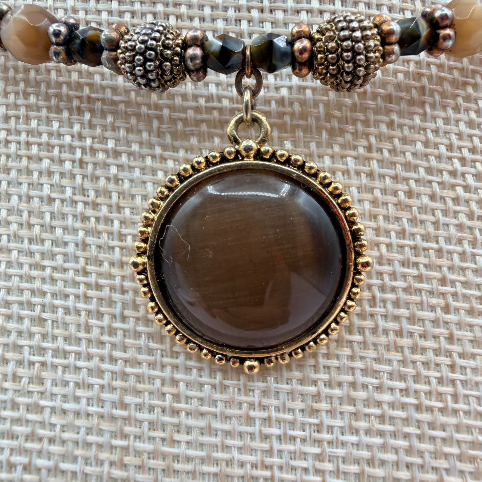 Vintage 90s Gold Tone Beaded Round Pendant Necklace Boho Women's Classic Jewelry - Thumbnail 4