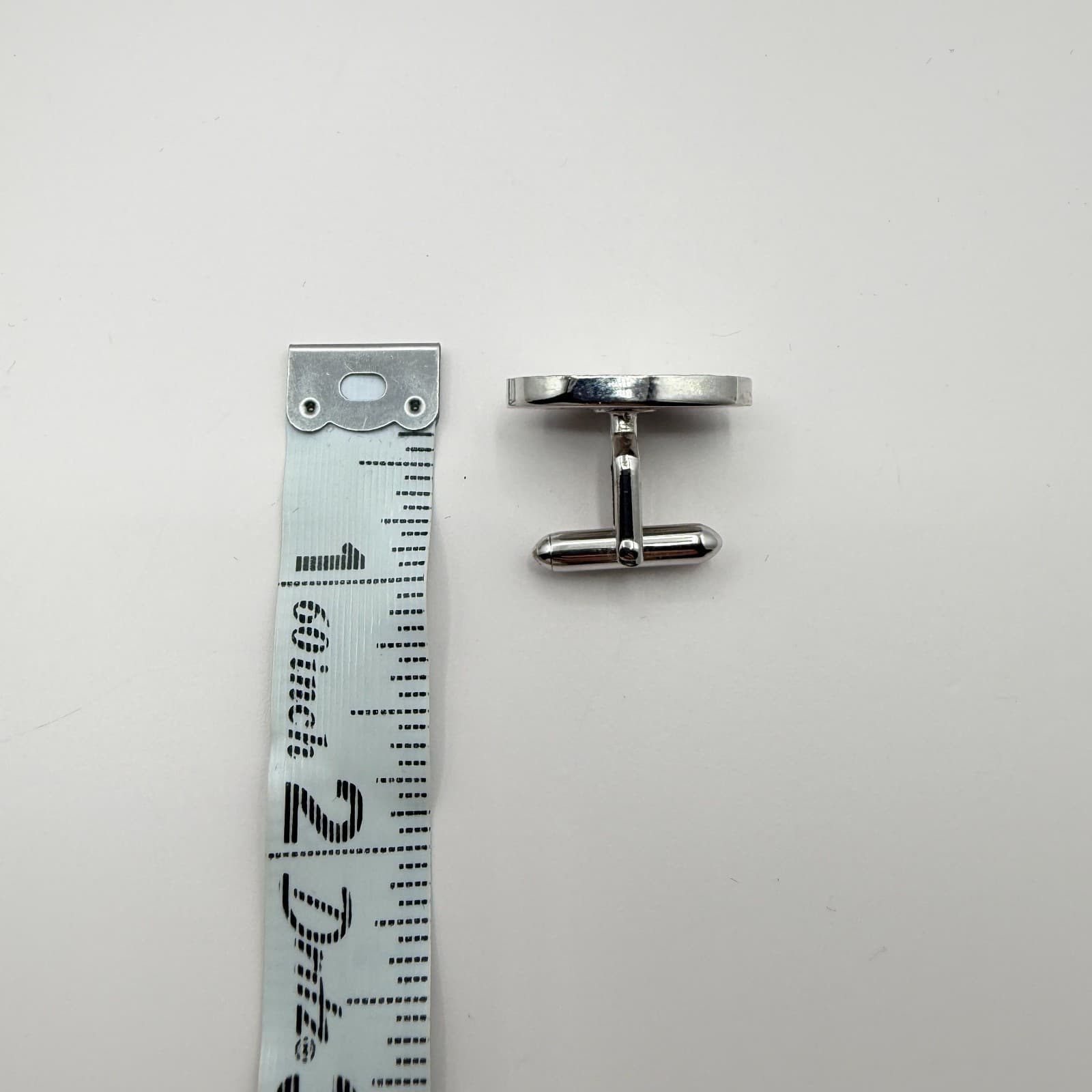 Vintage 70s Mid Century Fleur De Lis Cufflinks SilverTone Oval Sunburst Textured - Thumbnail 8