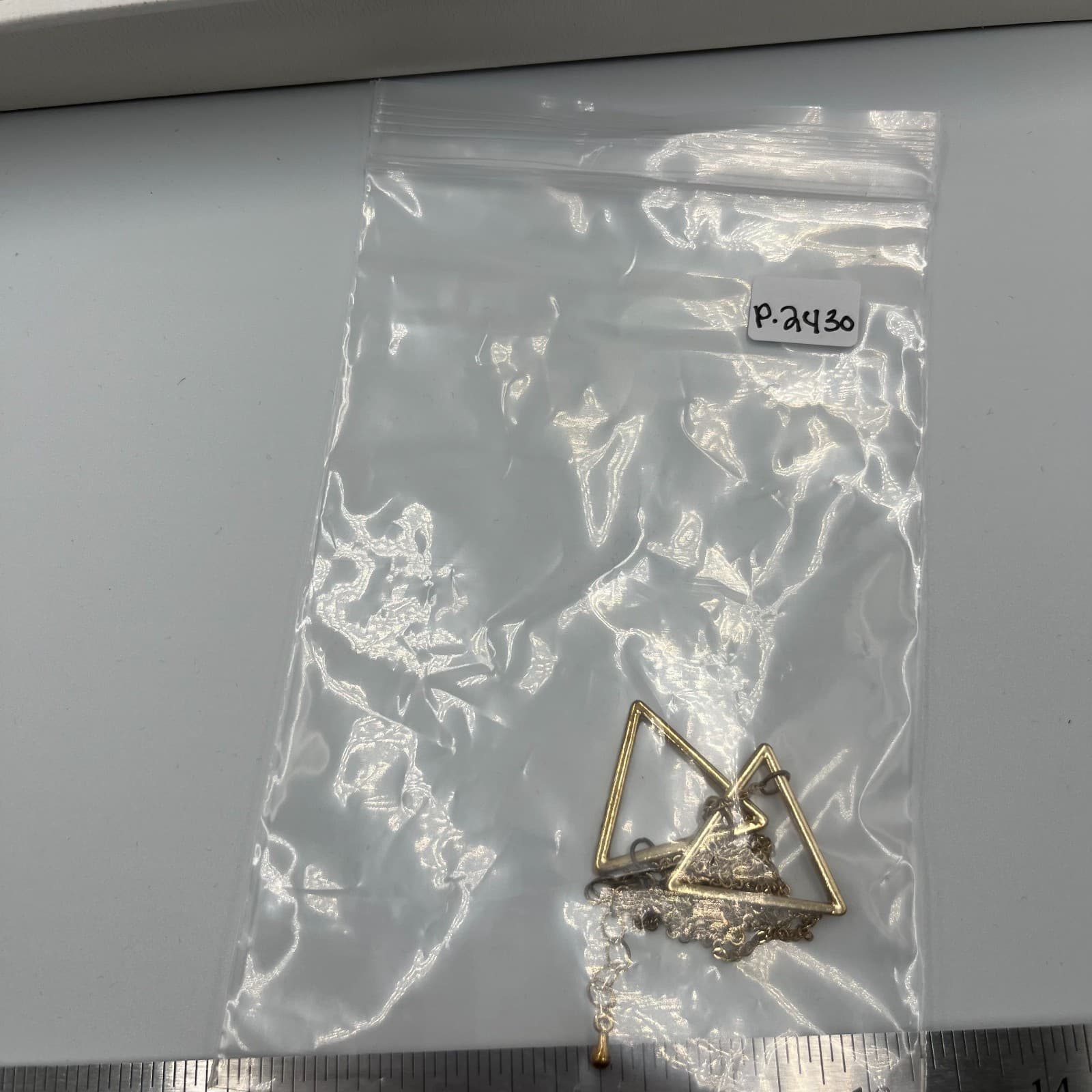 Vintage Gold Tone Geometric Triangle Pendant Necklace 24" Modernist Statement - Thumbnail 9