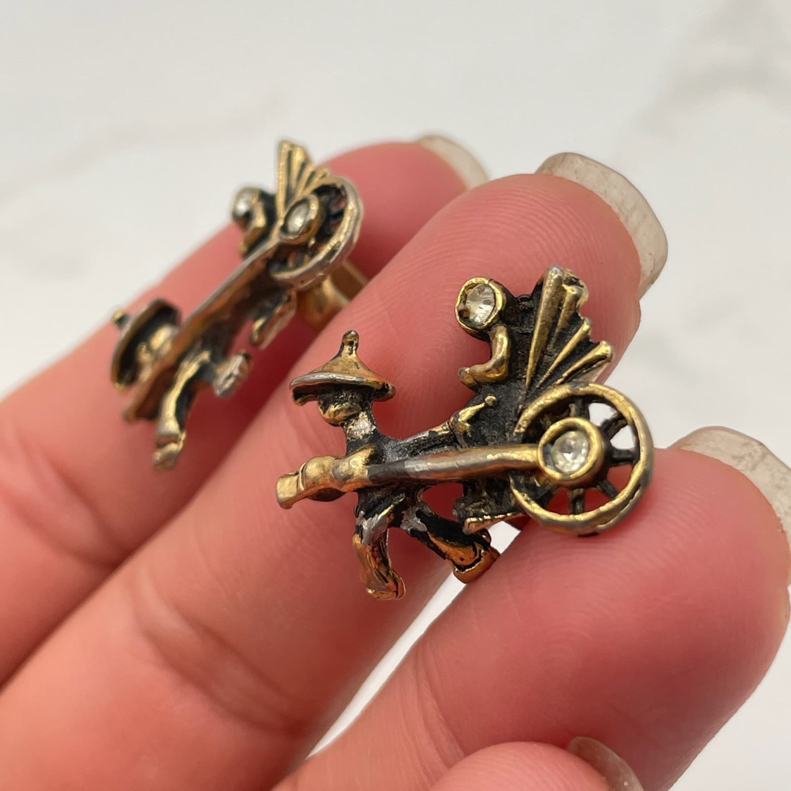 Vintage VTG Novelty Cufflinks Carriage Rickshaw Rider Clear Rhinestone Gold Tone - Thumbnail 11