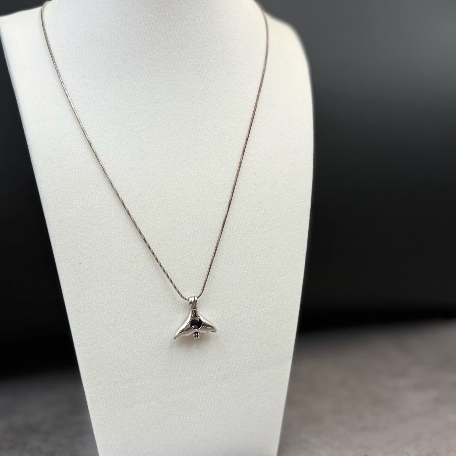 Vintage VTG Silver Tone Whale Tail Dolphin silver Pendant Necklace Snake Chain - Thumbnail 6