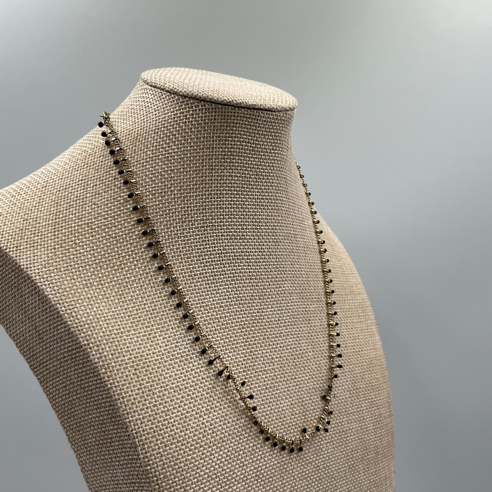 Vintage Gold Tone Fringe Necklace Black Onyx Glass Bead Dangle Shingle Statement - Thumbnail 6