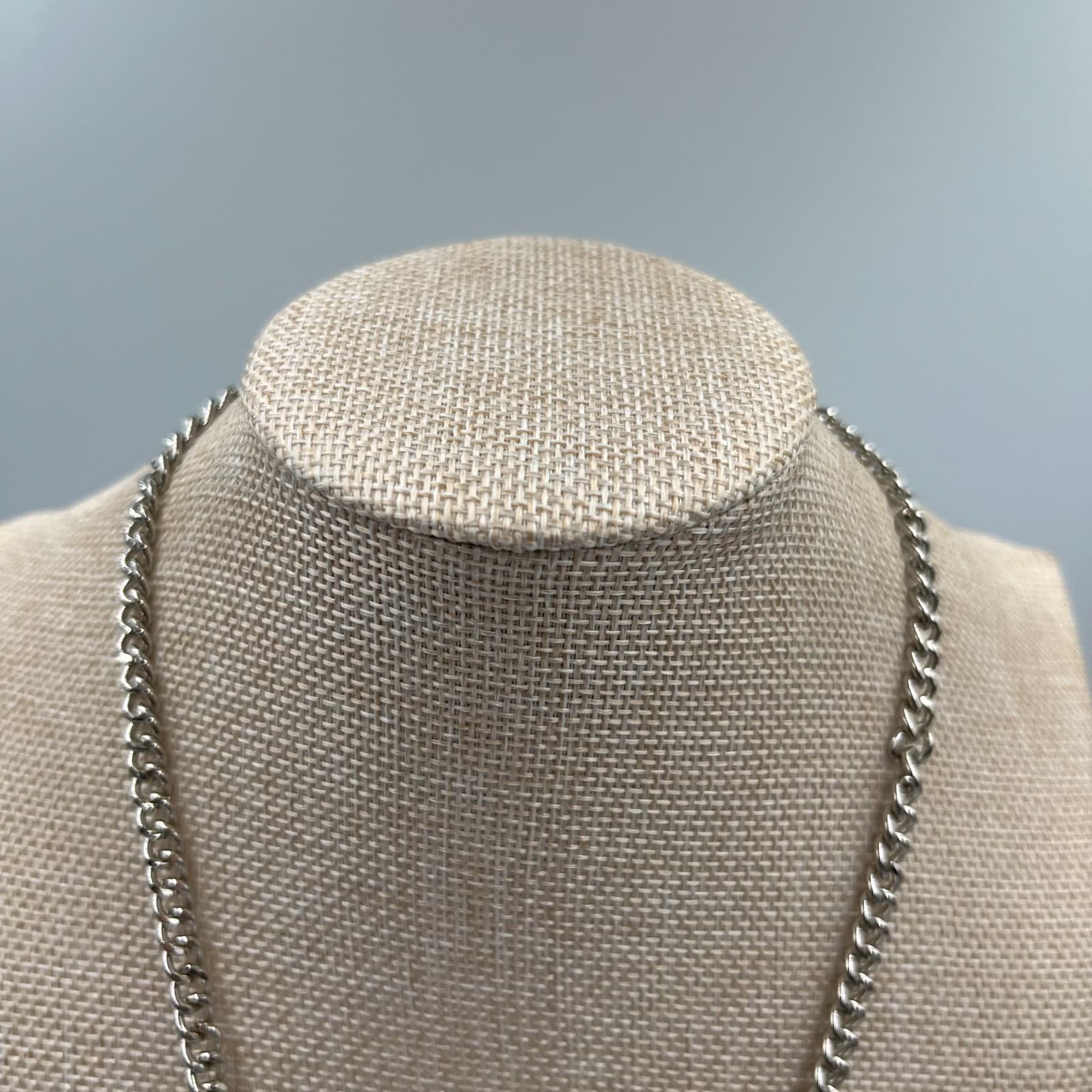 Vtg Silver Tone Faux Pearl Cluster Statement Necklace Bib Style Retro Jewelry - Thumbnail 2