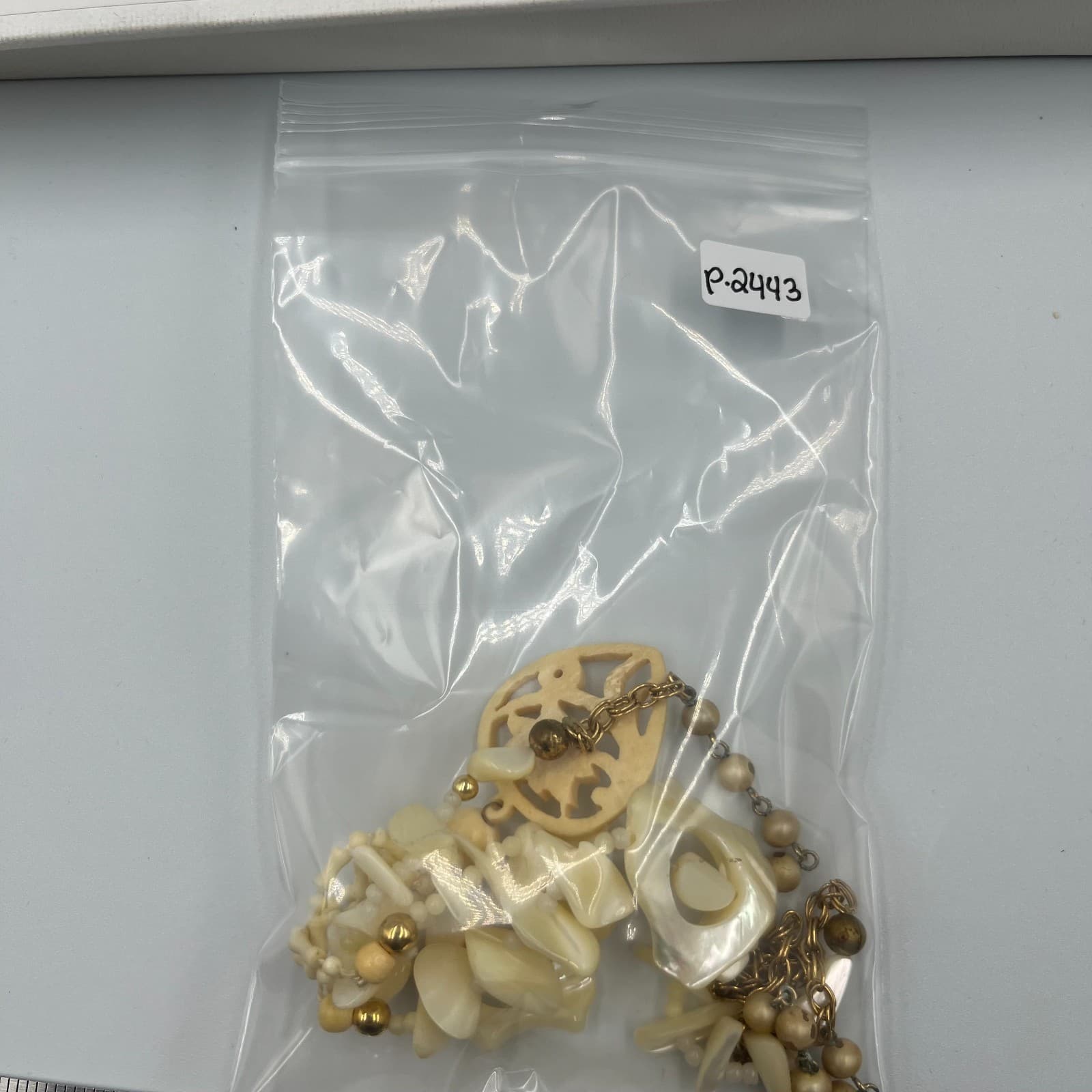 Vintage Carved Heart Necklace Floral Flower Pendant Ivory Cream Boho Estate - Thumbnail 10