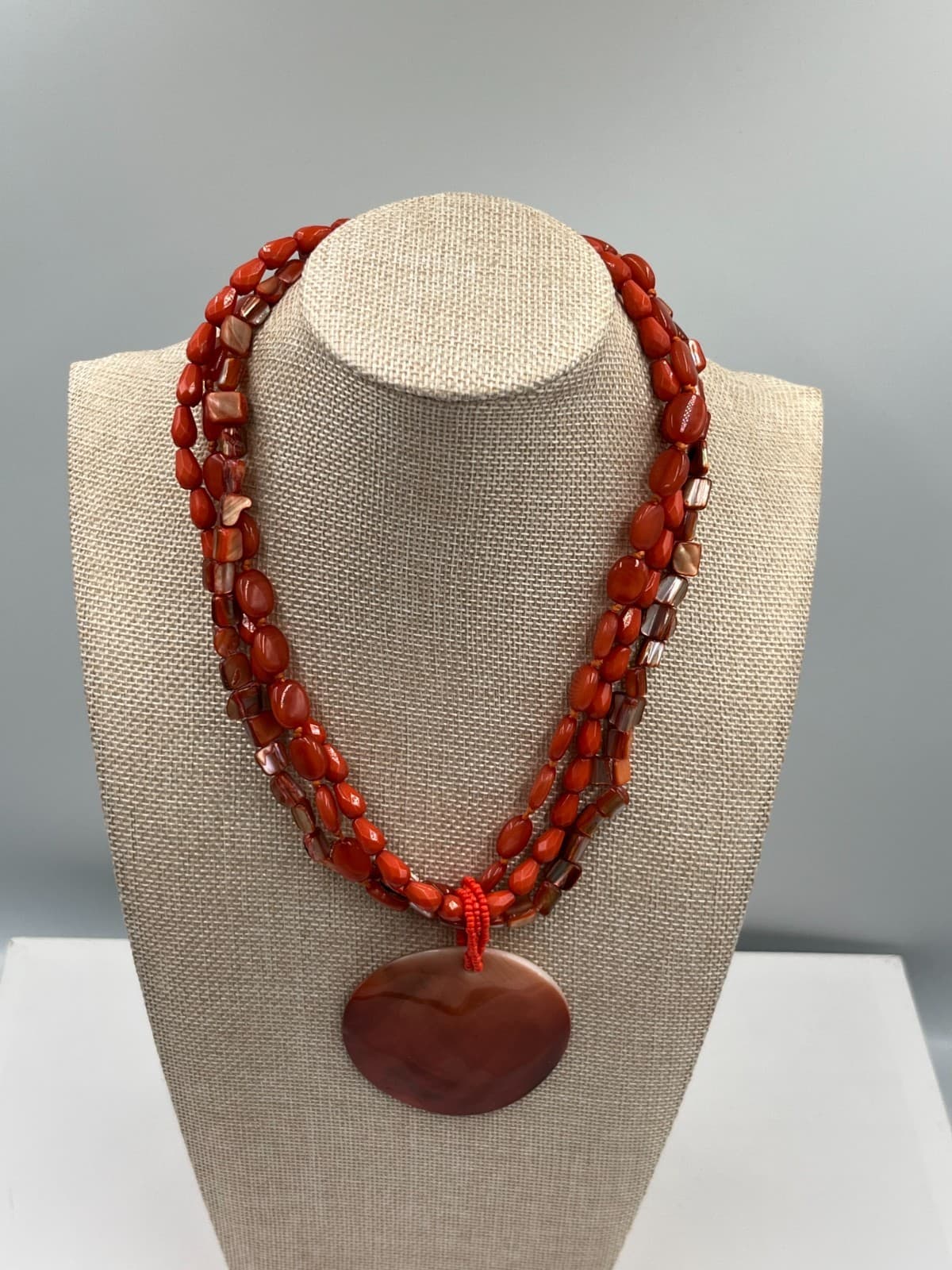 Vtg Oversized Orange Shell Disc Pendant Necklace, 3-Strand Stone & MOP Beaded - Thumbnail 5