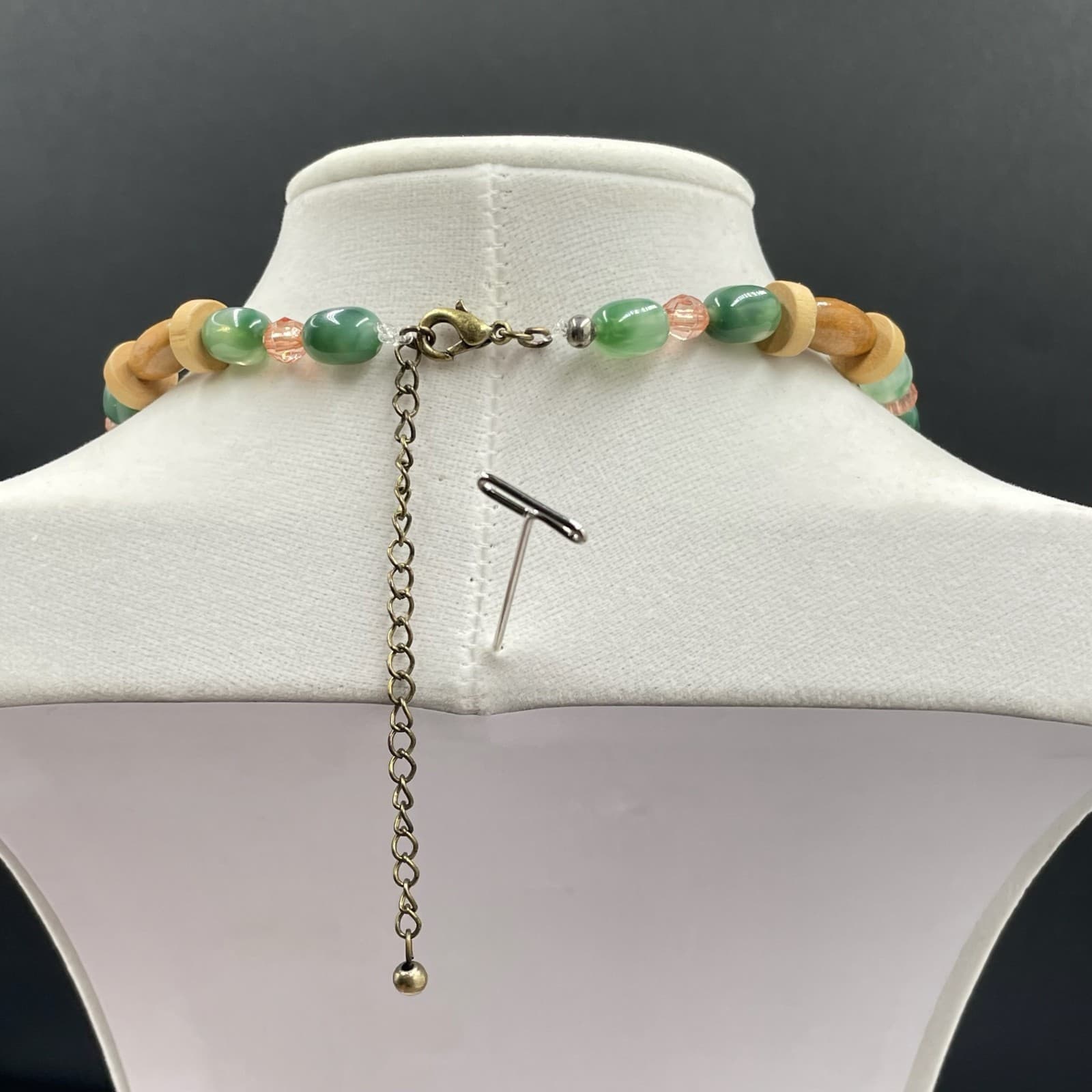 Vintage Multicolor Gemstone Fashion Retro Beaded Lobster Necklace - Size 21" - Thumbnail 9