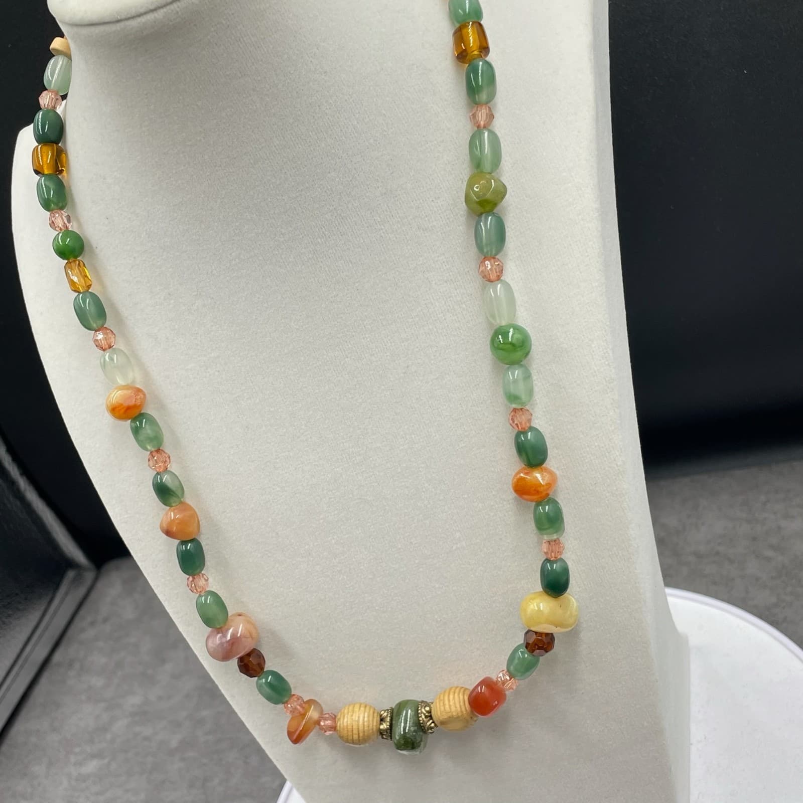 Vintage Multicolor Gemstone Fashion Retro Beaded Lobster Necklace - Size 21" - Thumbnail 5