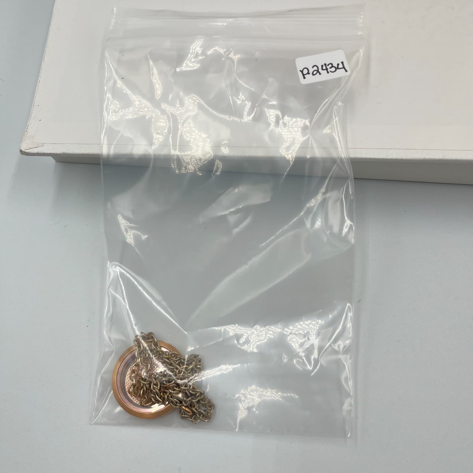 Vintage Style Living Locket Necklace Floating Charms Glass Memory Locket Silver - Thumbnail 8