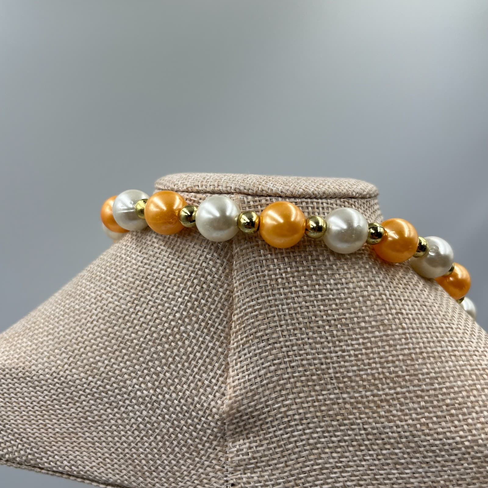 Vtg Teacup & Cookie Charm Necklace Whimsical Tea Party Kitsch Faux Pearl Long - Thumbnail 6