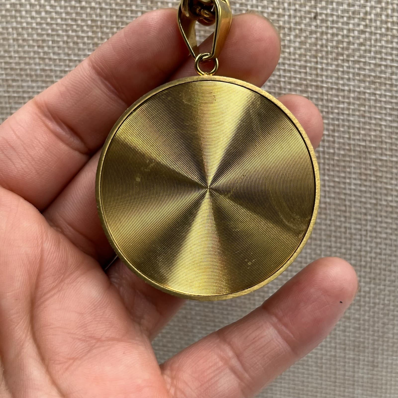 Vintage Panther Head Medallion Necklace Gold Tone Greek Key Curb Chain Statement - Thumbnail 5