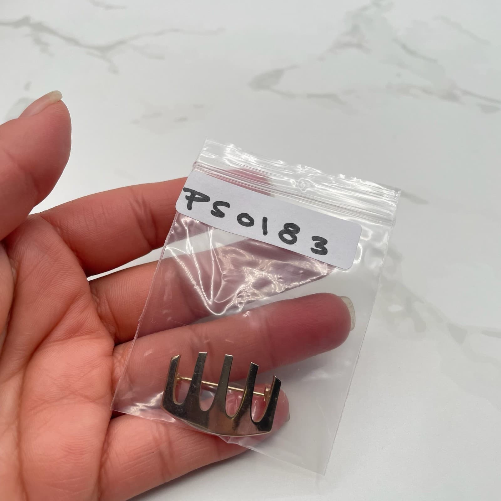 Vintage Gold Tone Brooch Pin Modernist Abstract Geometric Bar Crown Style Estate - Thumbnail 13