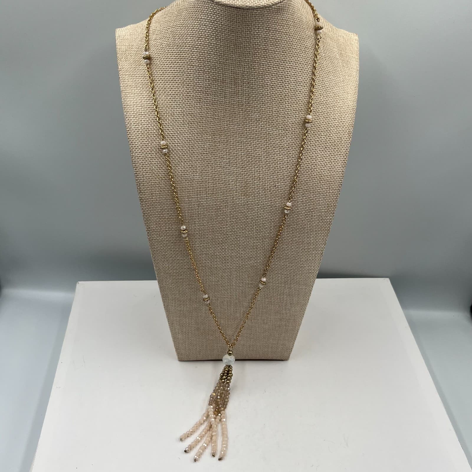 Vintage Gold Tone Long Beaded Tassel Pendant Necklace Statement Costume Jewelry - Image 1