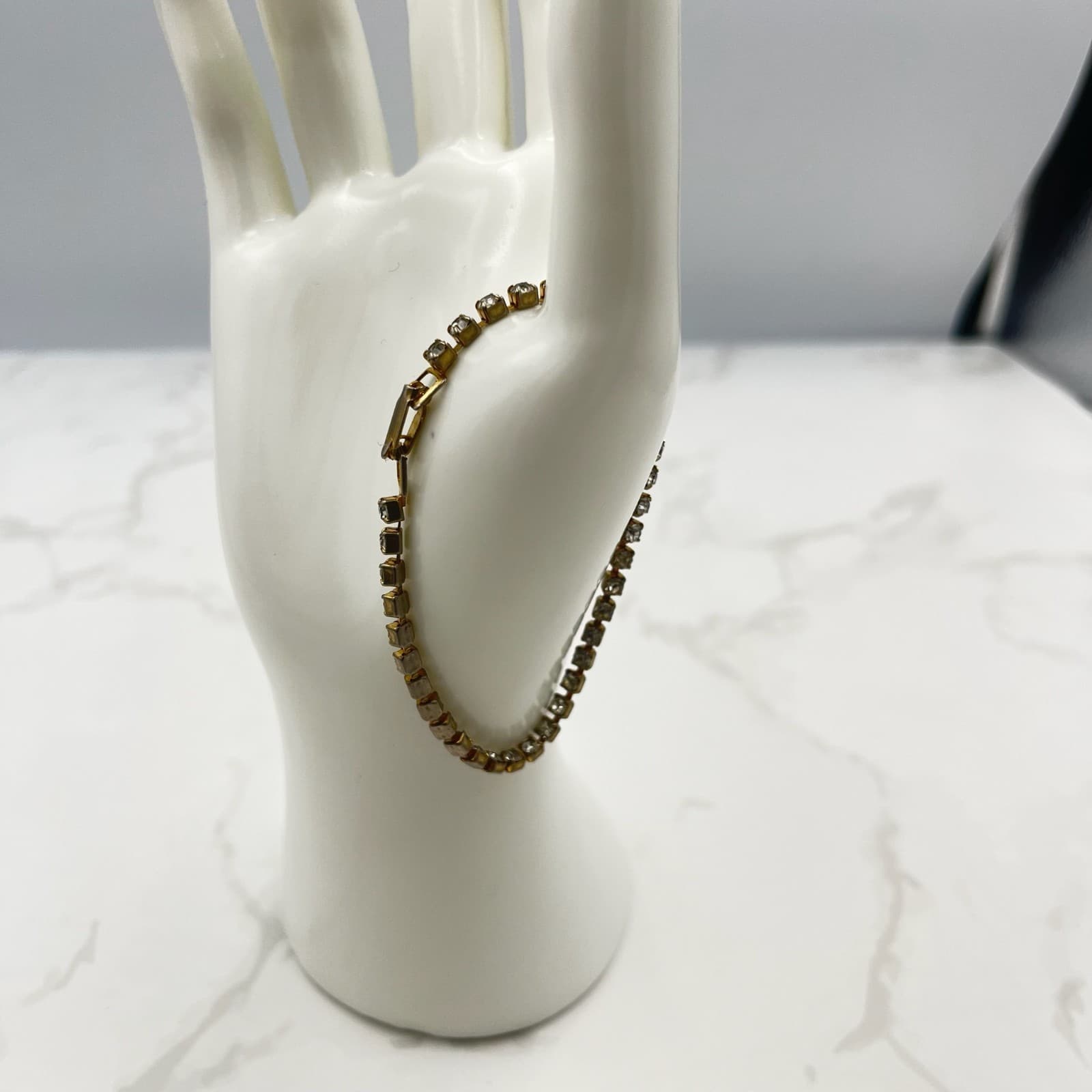 Vintage Gold-Tone Rhinestone Tennis Bracelet Delicate Sparkle Classic - Thumbnail 3