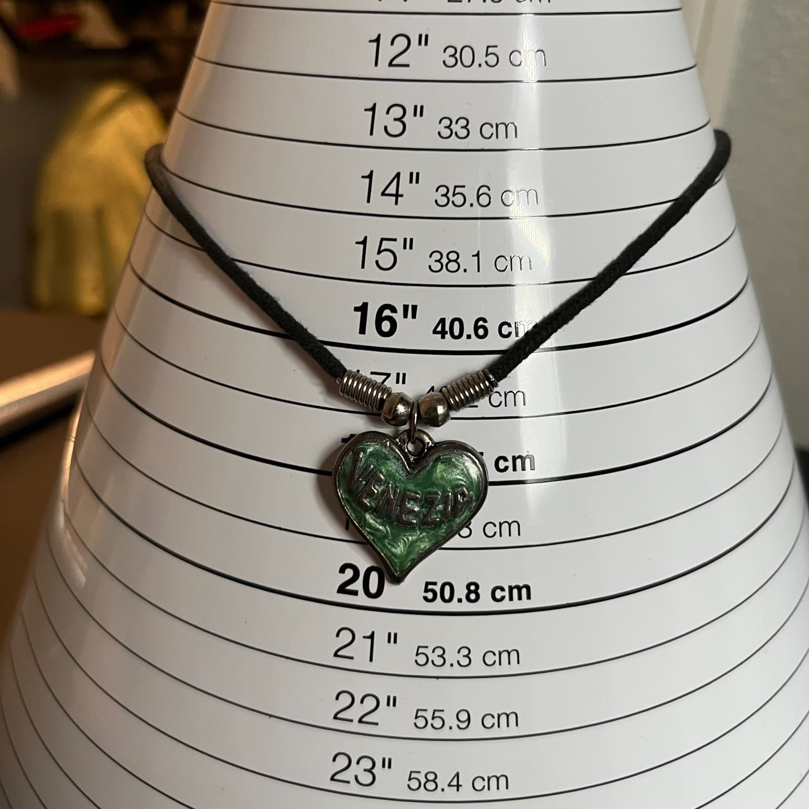 Vintage Venezia Murano Glass Heart Pendant Necklace Green Gold Foil Italian Art - Thumbnail 9