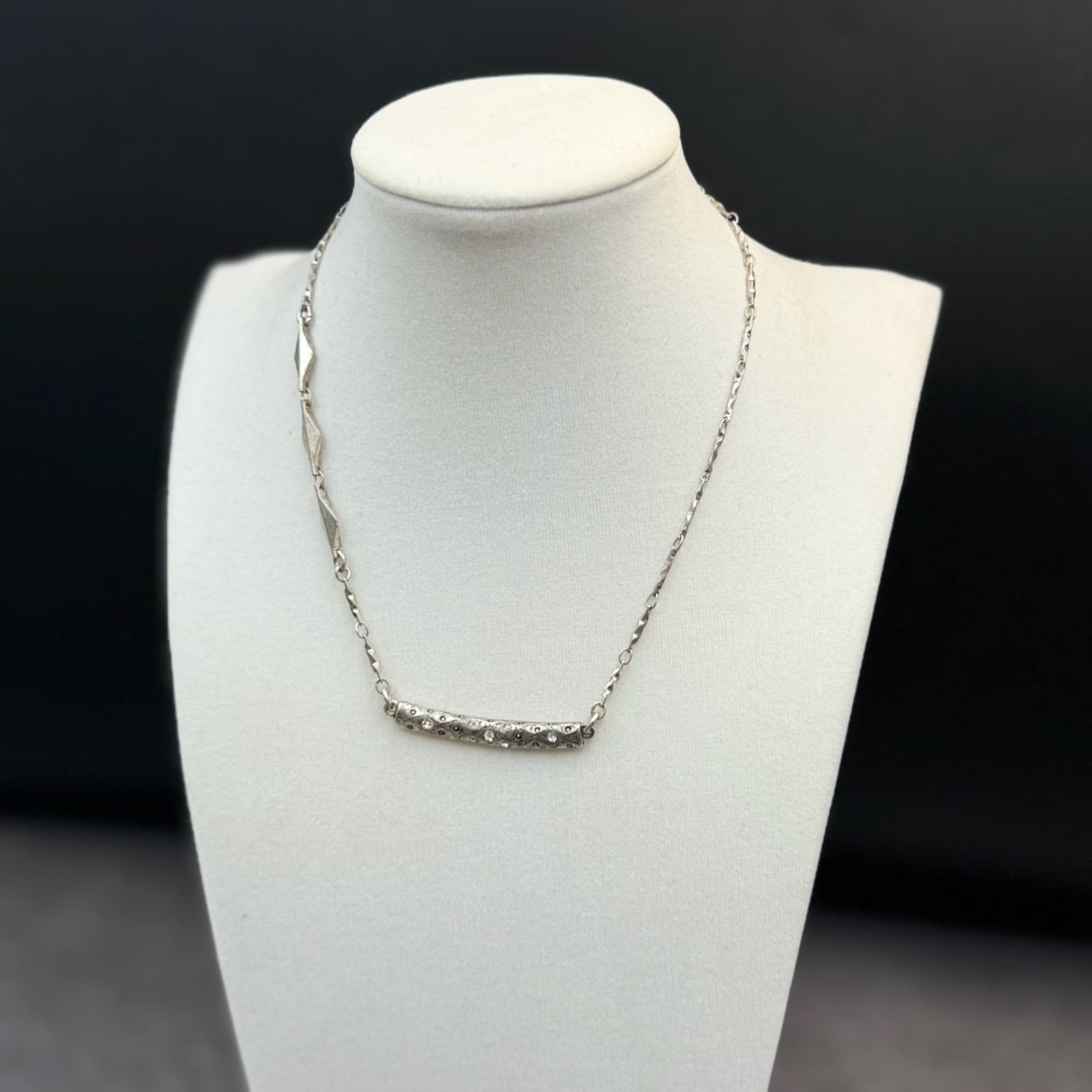 Vintage Minimalist Bar Pendant Necklace Silver Tone 15" Clear Rhinestone Chain - Thumbnail 2